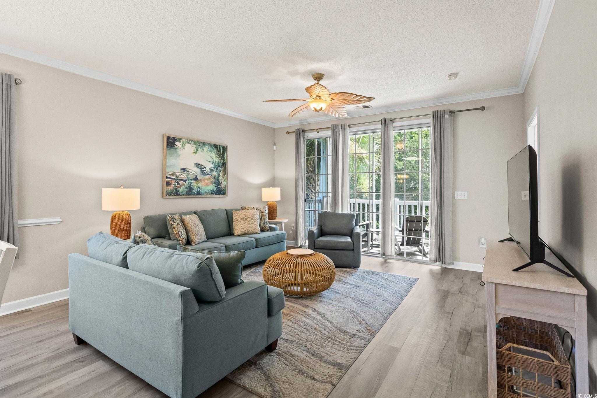 6015 Catalina Dr. Property Photo 7