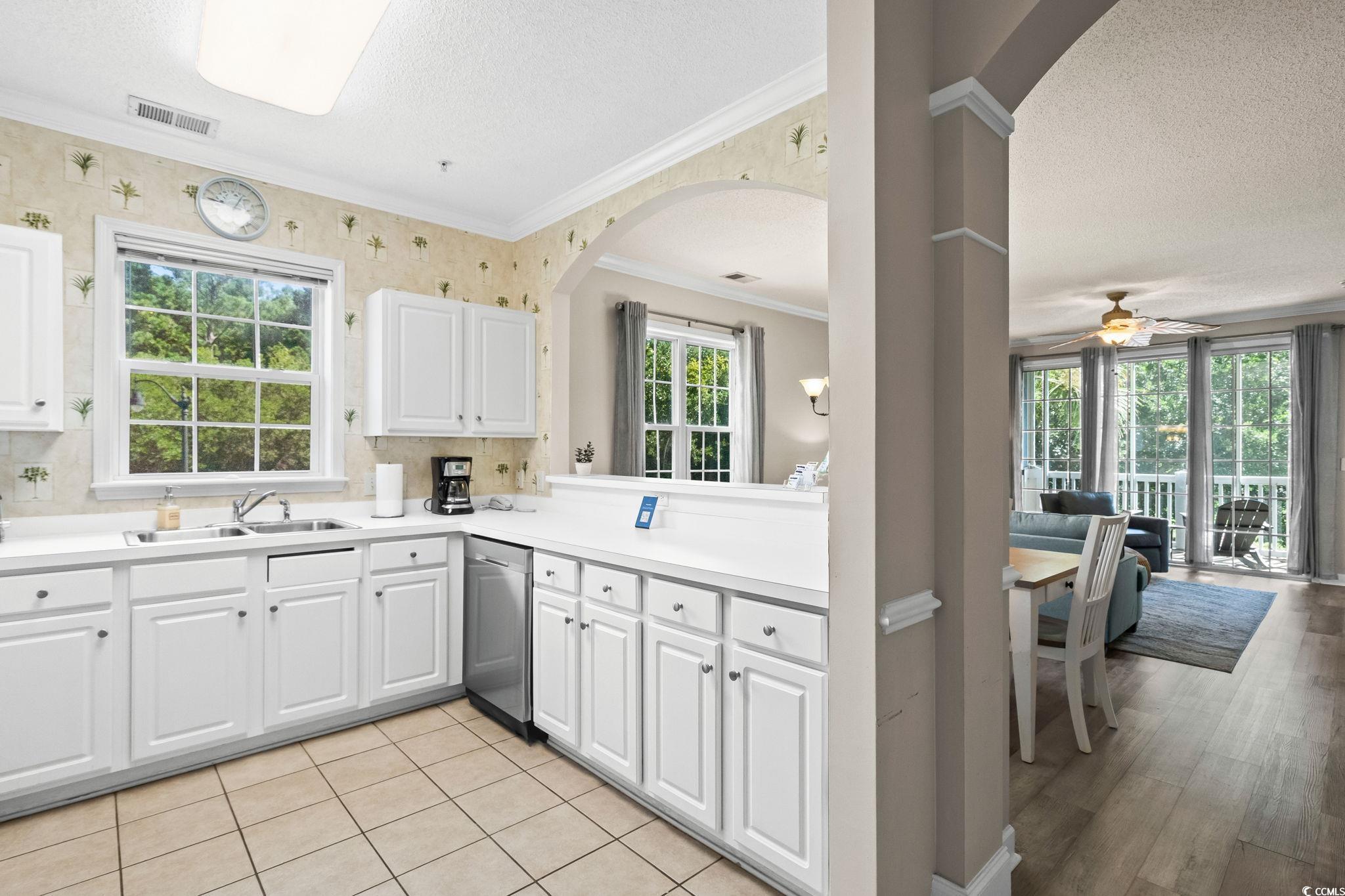 6015 Catalina Dr. Property Photo 14