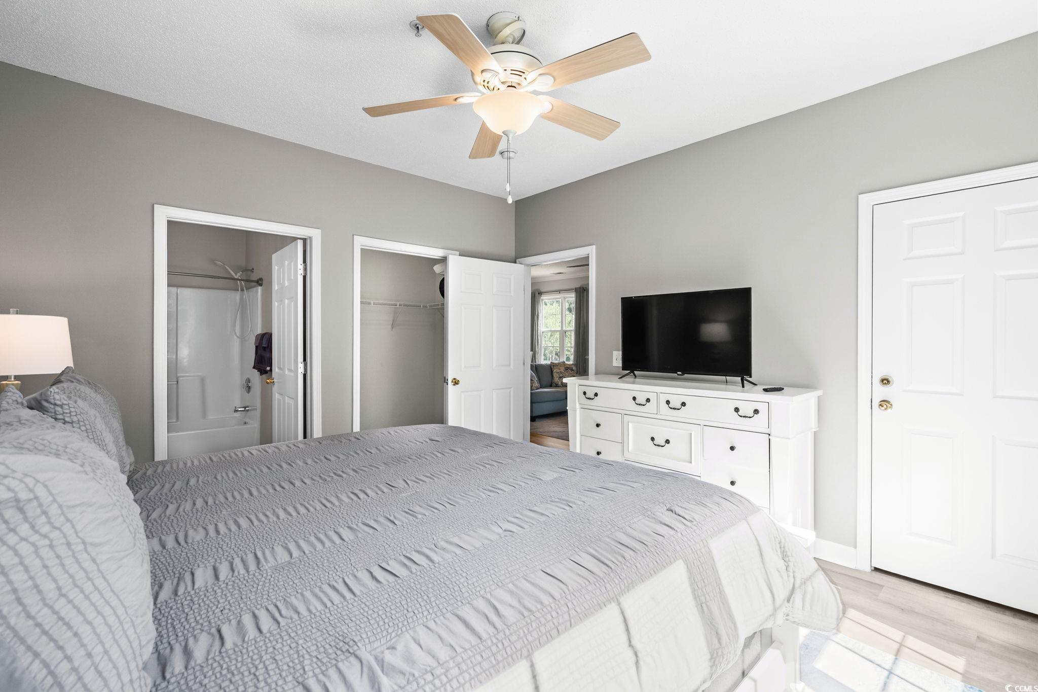 6015 Catalina Dr. Property Photo 22