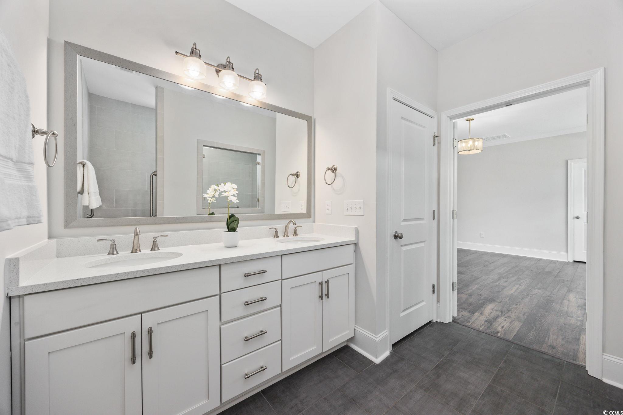 150 Black Water Dr. Property Photo 17