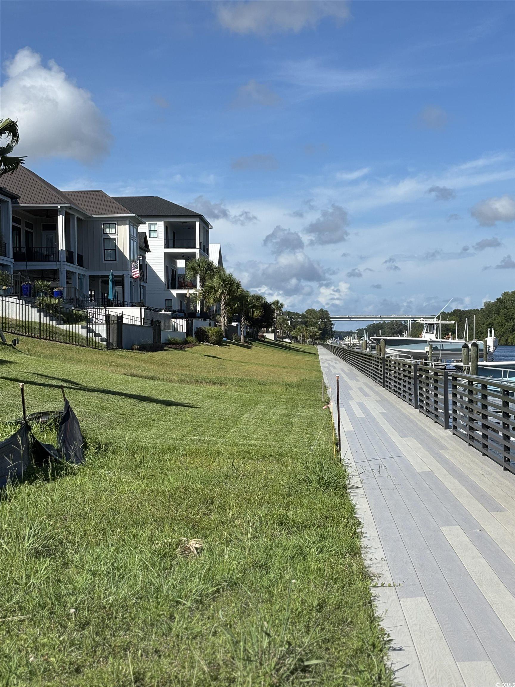 450 Harbour View Dr. Property Photo 14