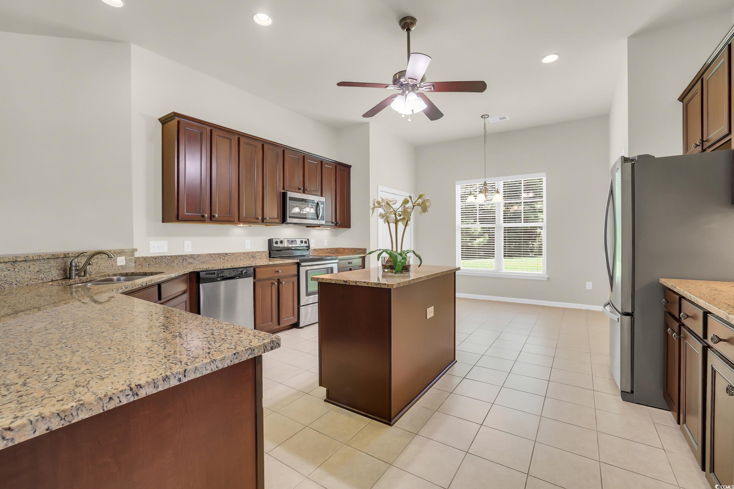 9 Grovecrest Dr. Property Photo 15