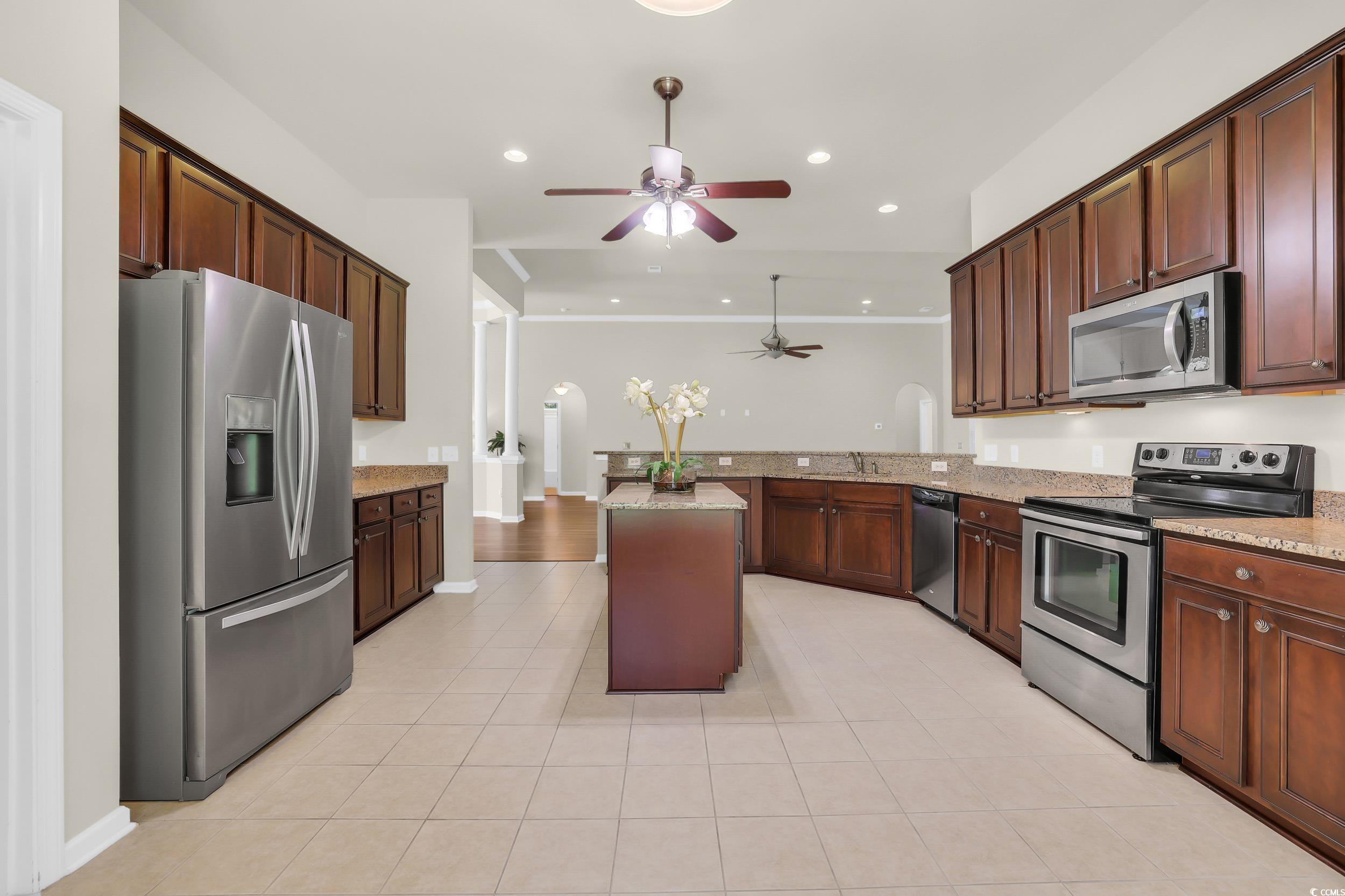 9 Grovecrest Dr. Property Photo 16