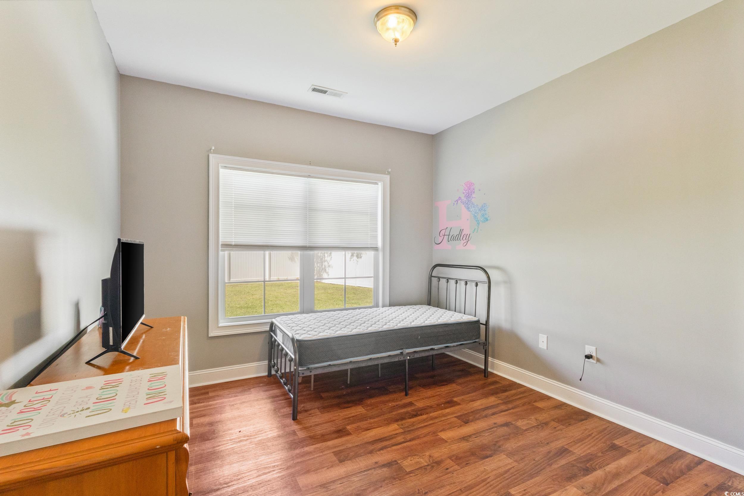 221 Maple Oak Dr. Property Photo 21