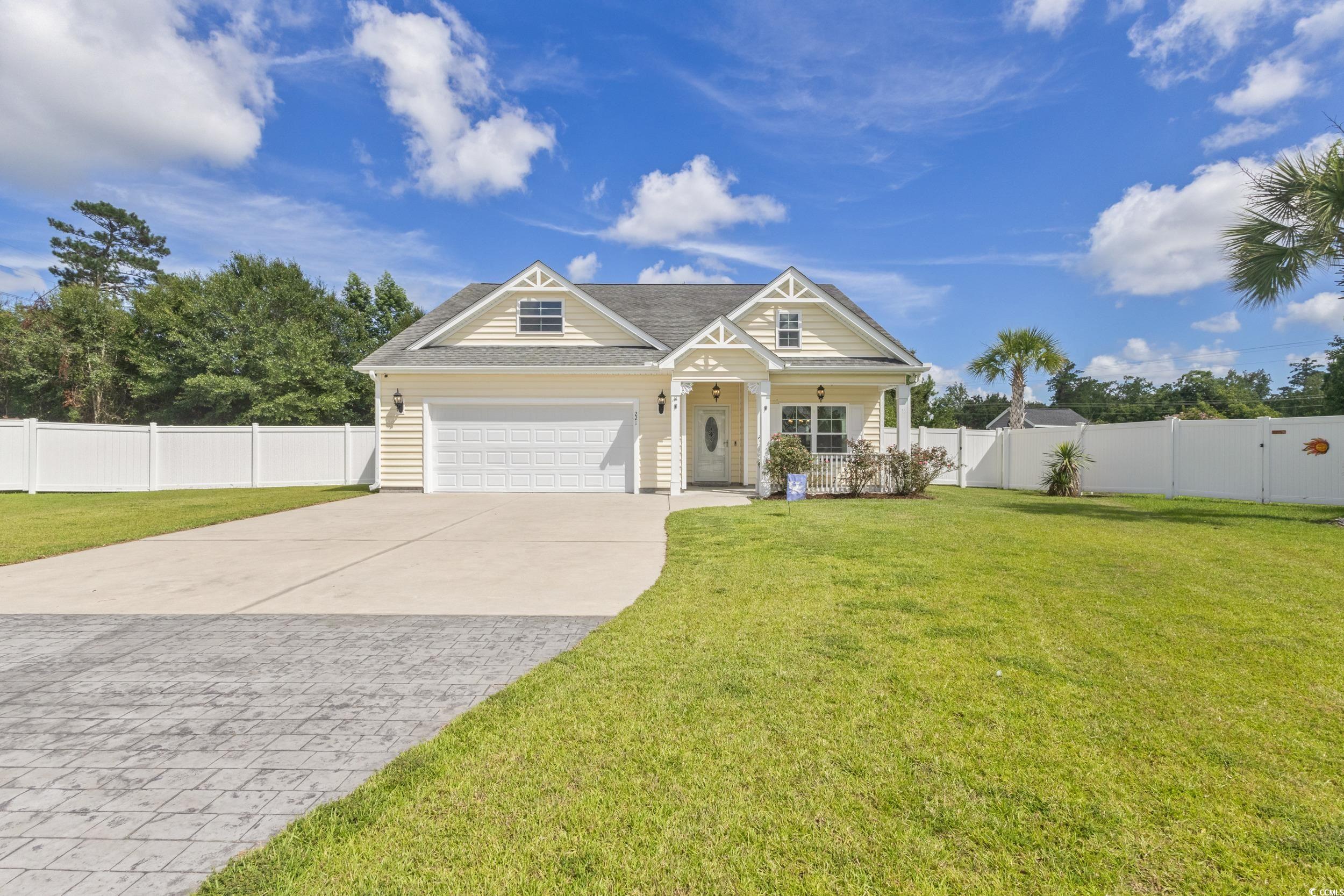 221 Maple Oak Dr. Property Photo 24