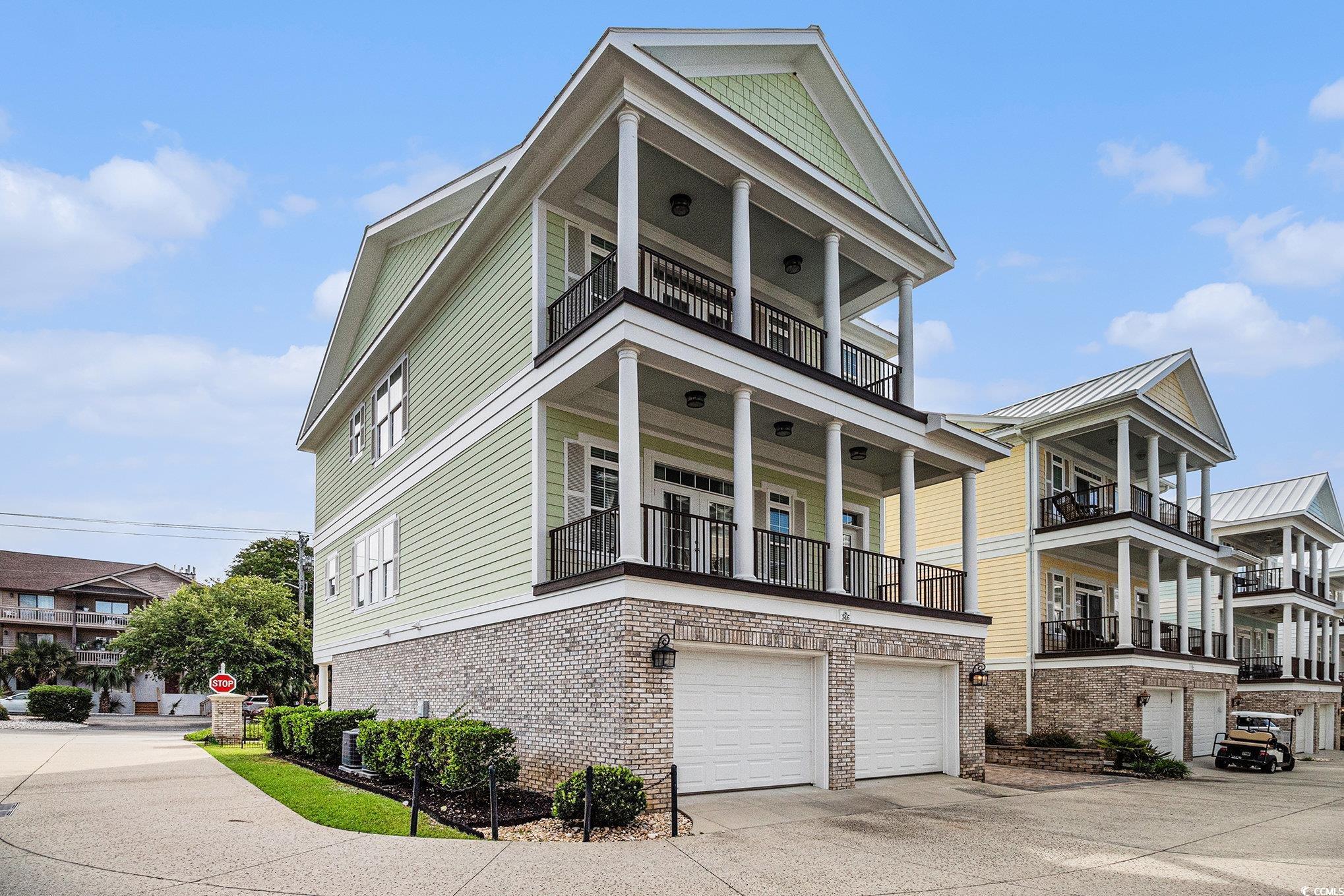 316 Shuffleboard Ct. Property Photo 1
