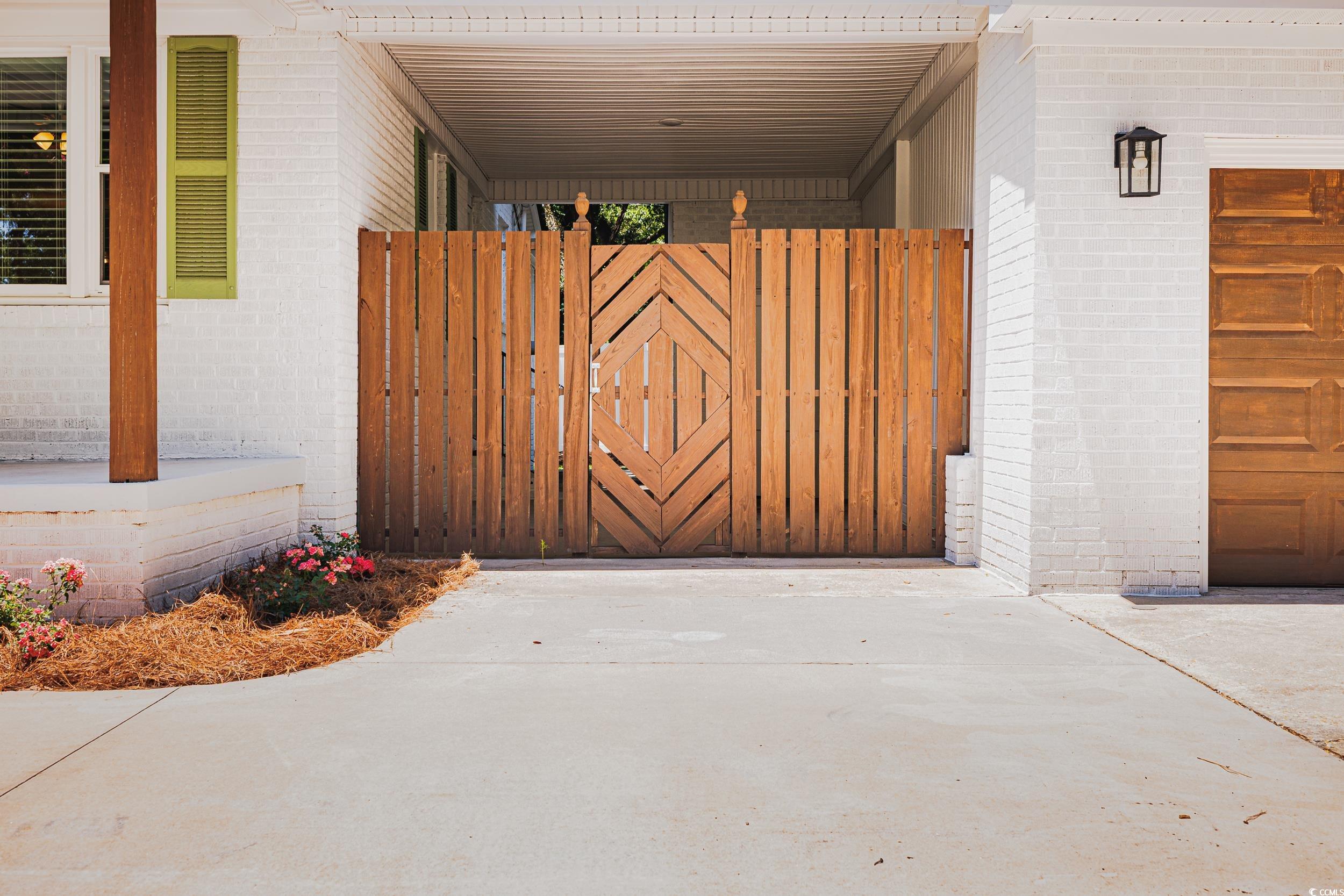 1306 Richmond Dr. Property Photo 5