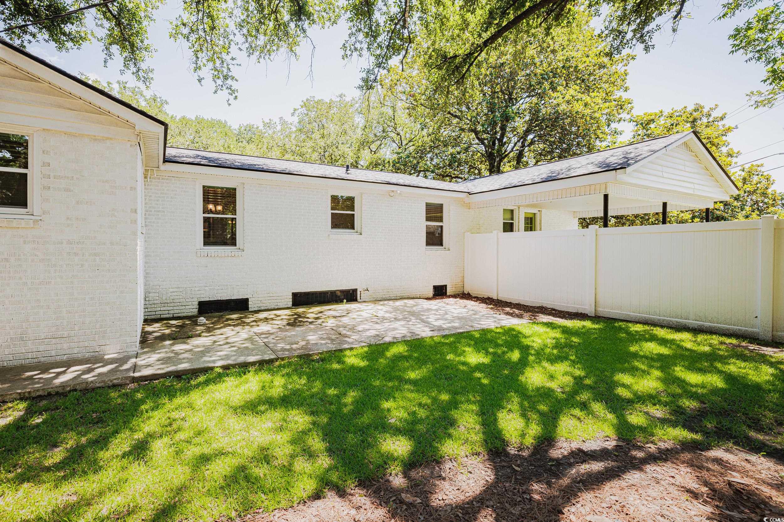 1306 Richmond Dr. Property Photo 8