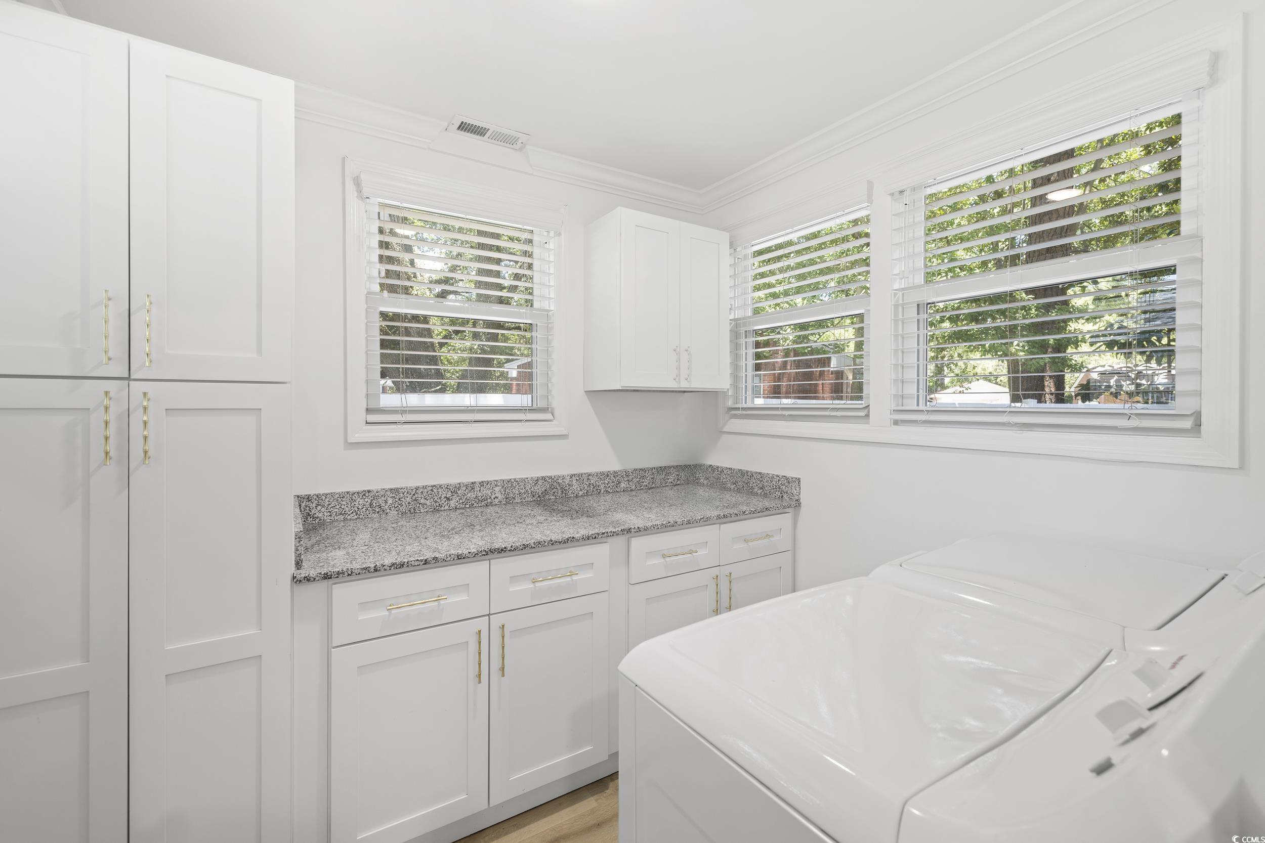 1306 Richmond Dr. Property Photo 27