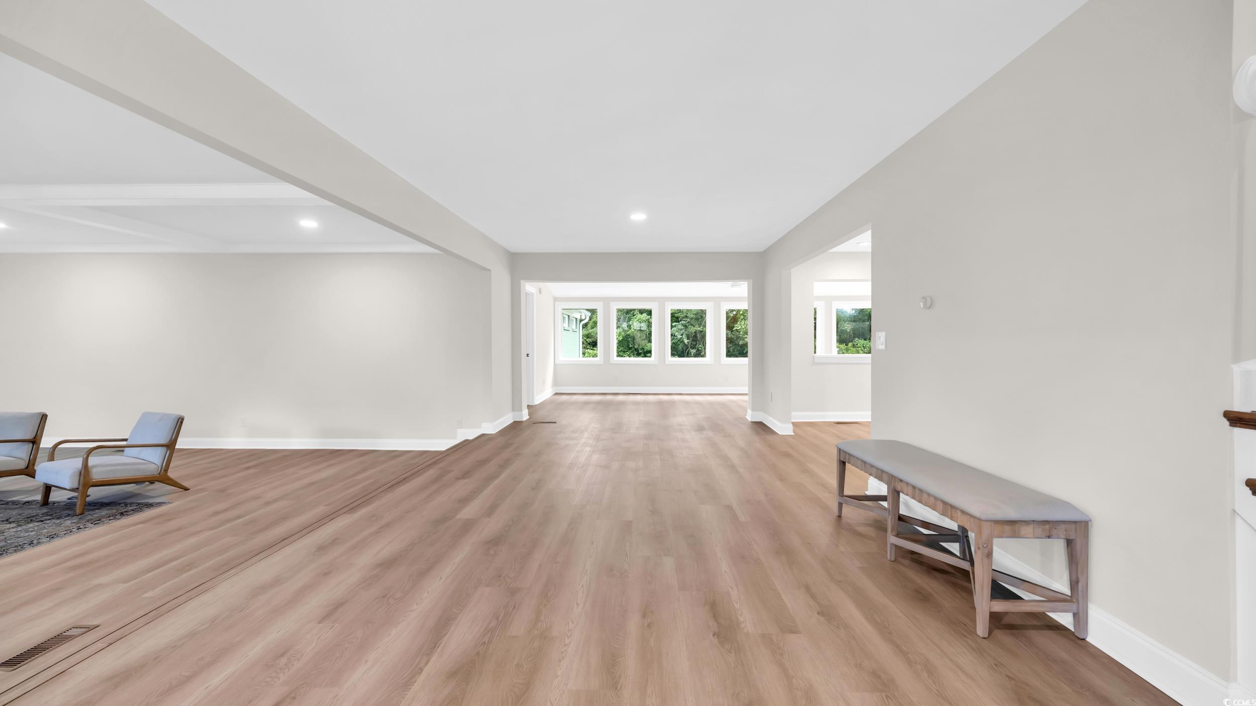 204 Green Lake Dr. Property Photo 4