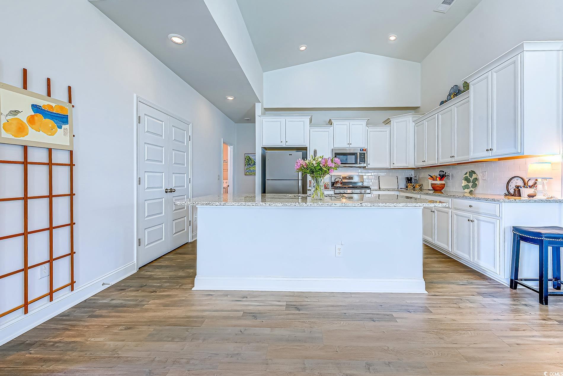 867 Harrison Mill St. Property Photo 12