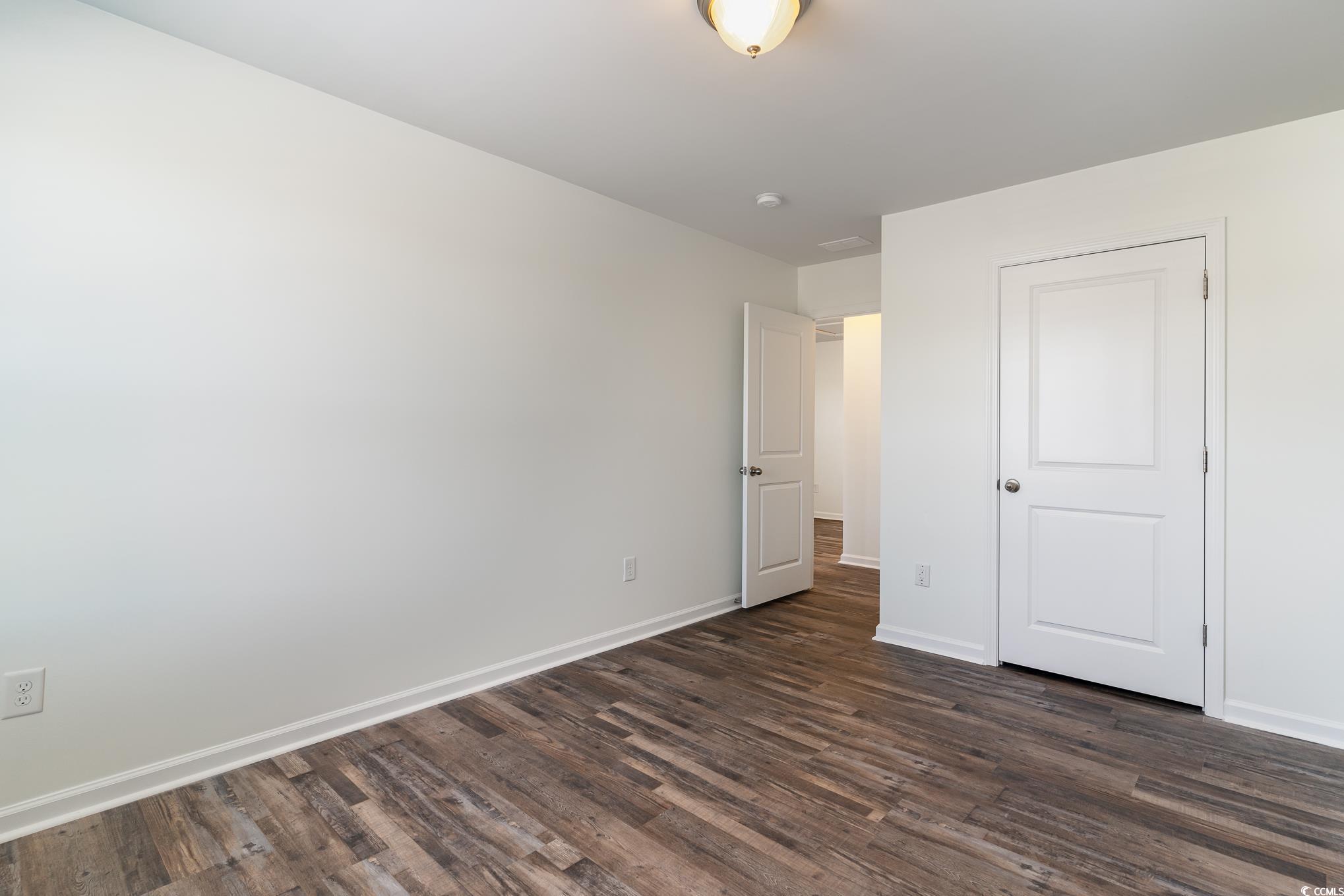 824 Hayes Point Circle Property Photo 18