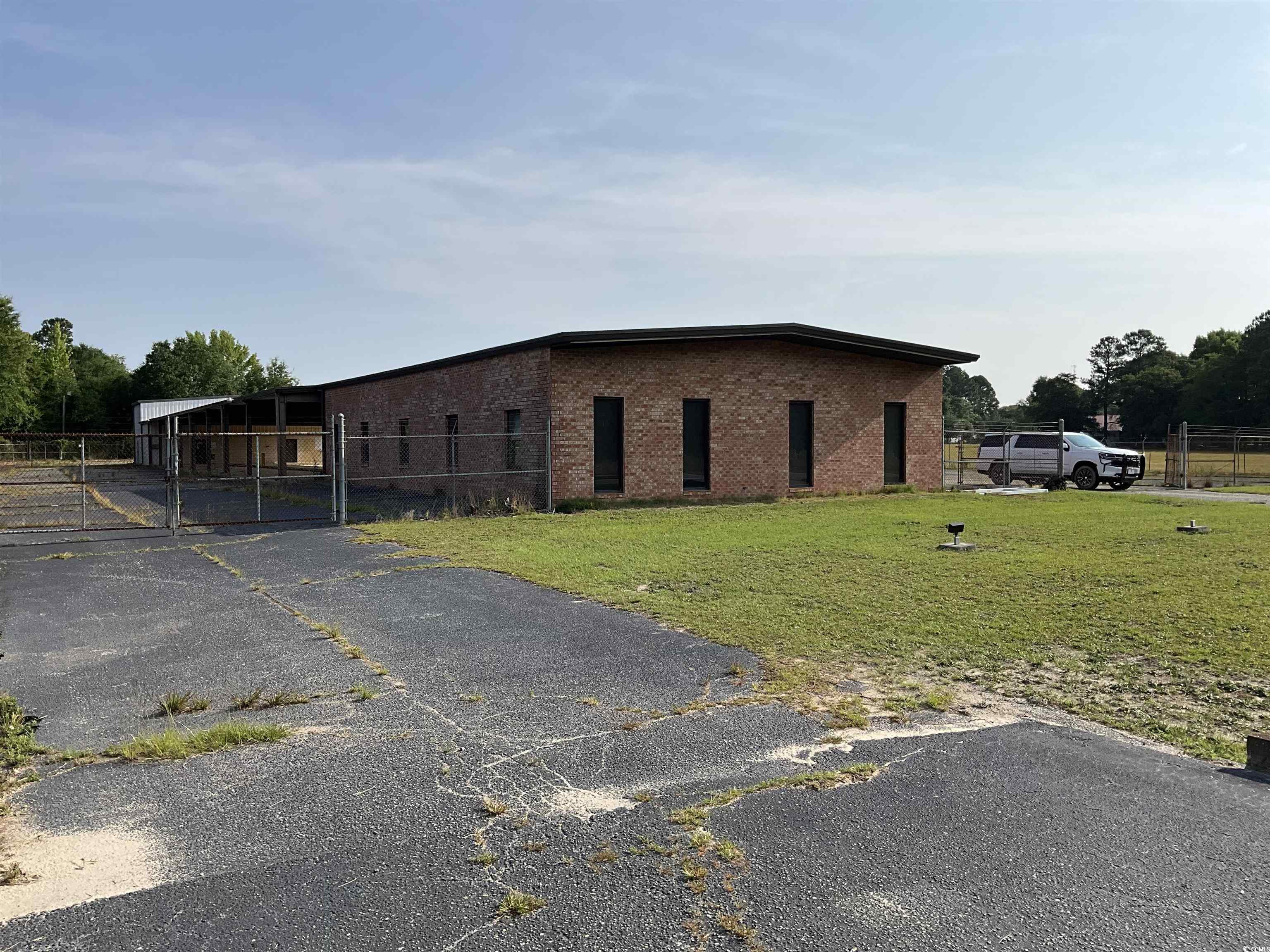 2152 Senator Gasque Hwy. Property Photo 1