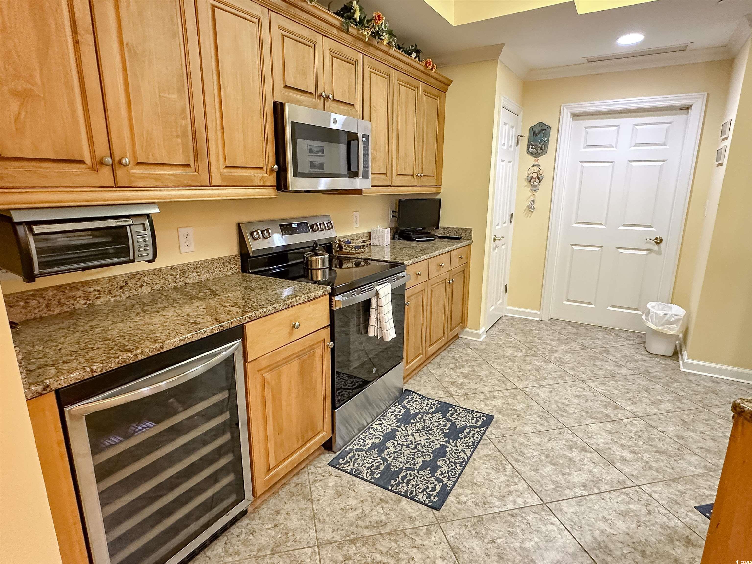 8500 Margate Circle Property Photo 18