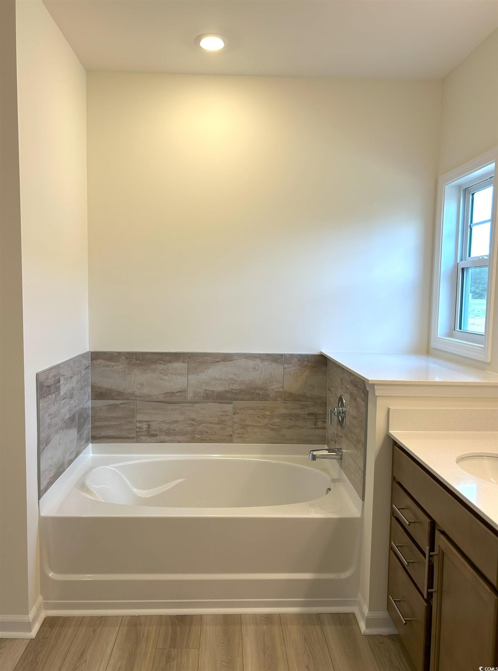 127 Westfield Circle Property Photo 8