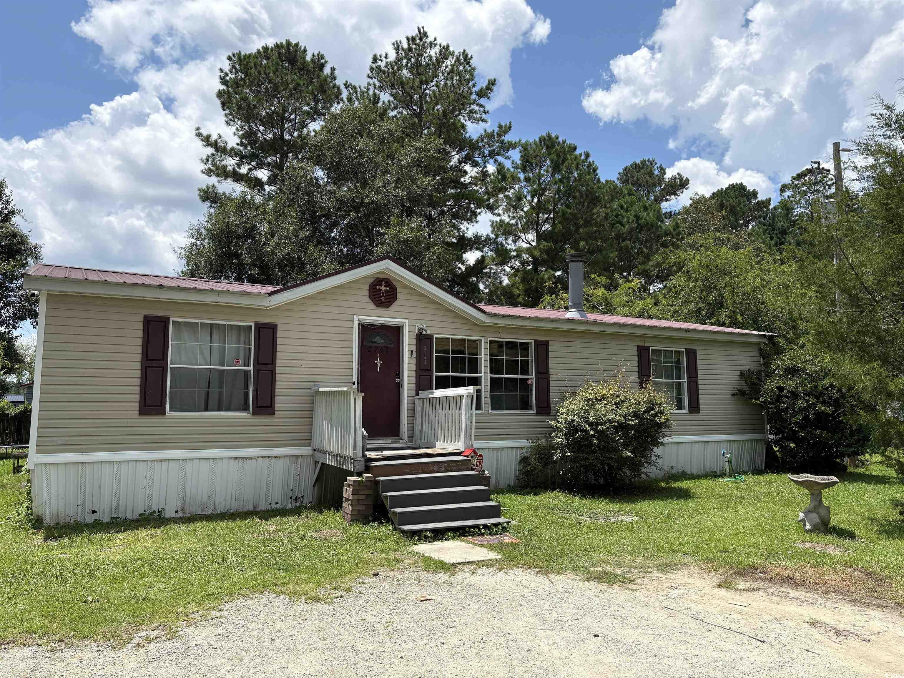 2762 Bonnie Ln.