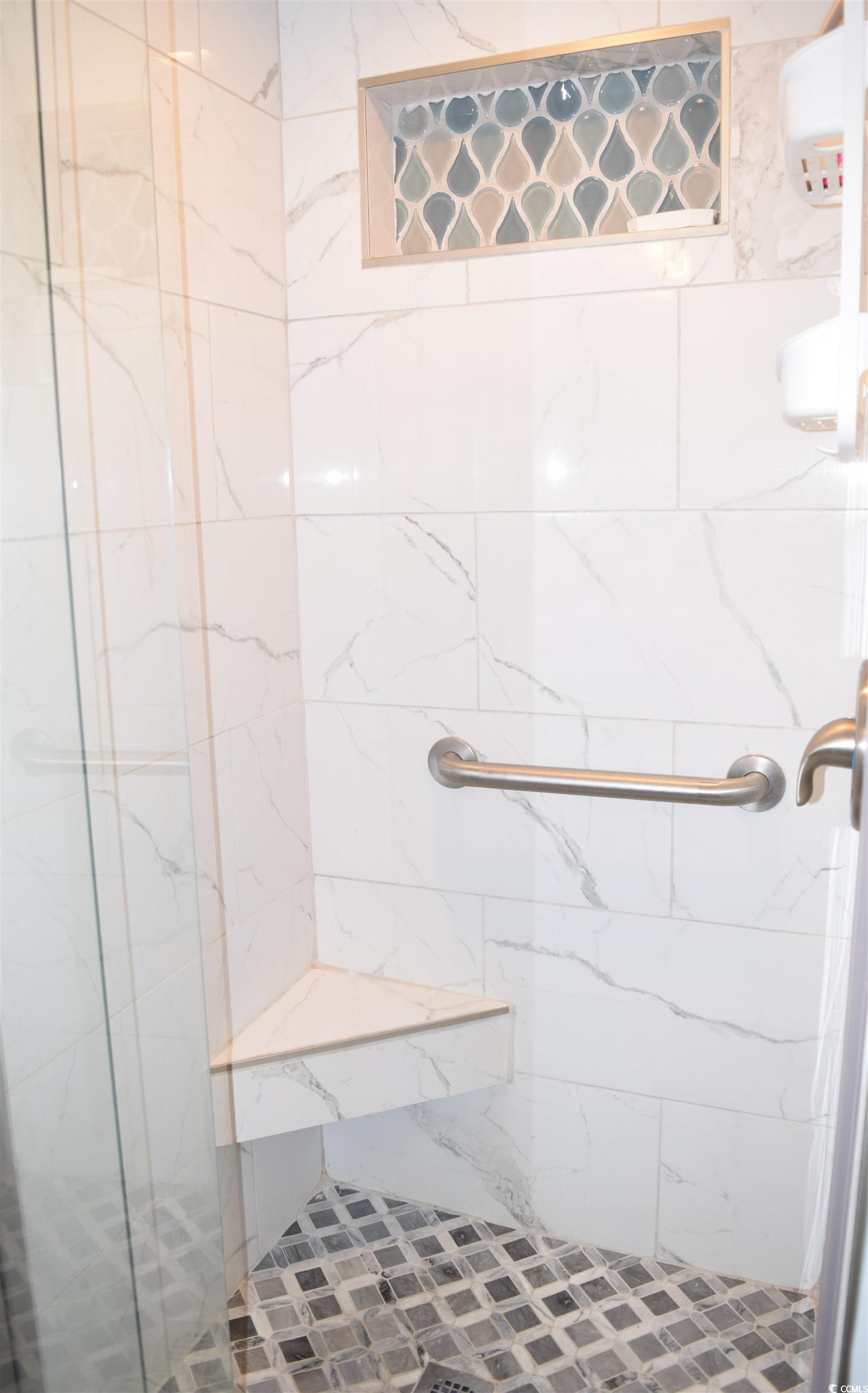 9661 Shore Dr. Property Photo 24