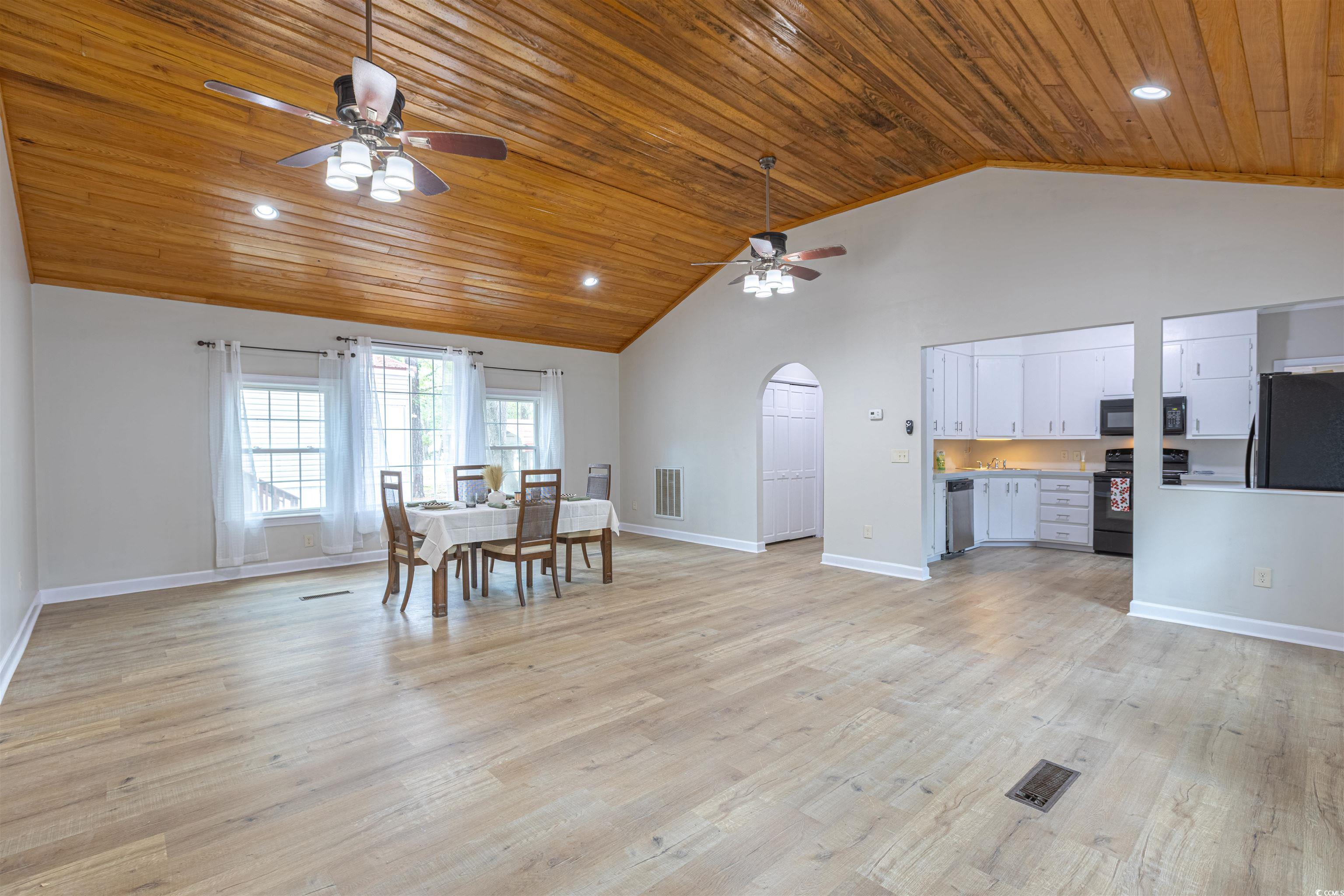 517 Porter Dr. Property Photo 14