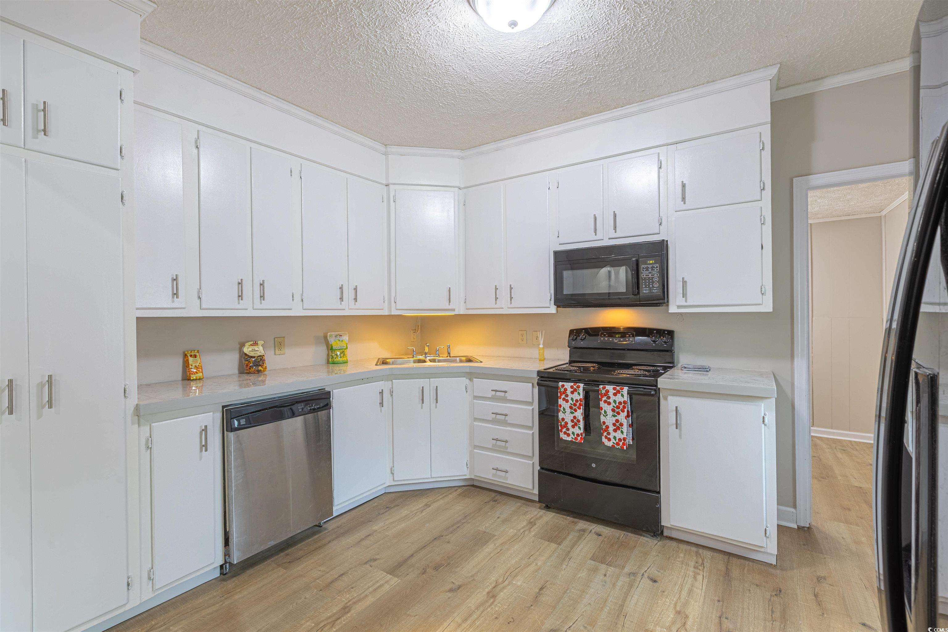 517 Porter Dr. Property Photo 18