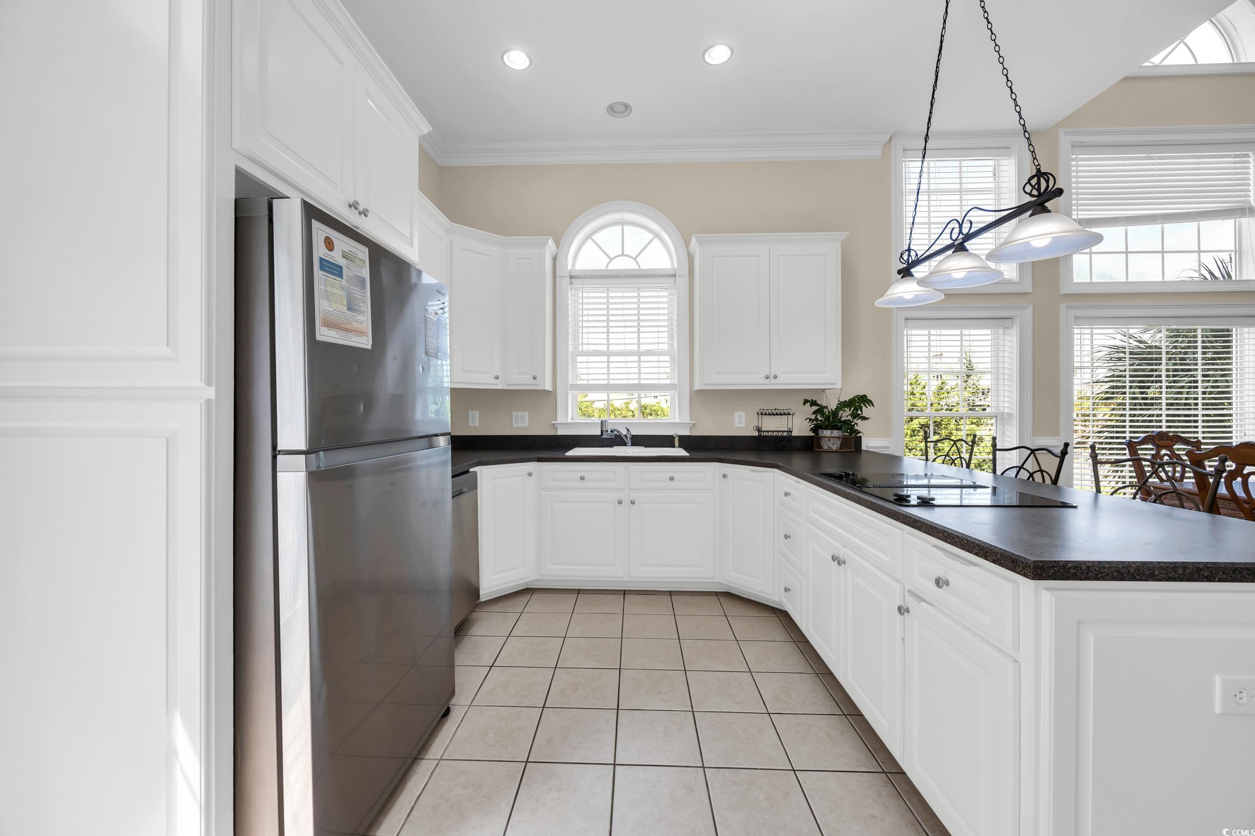 4725 Harmony Ln. Property Photo 9