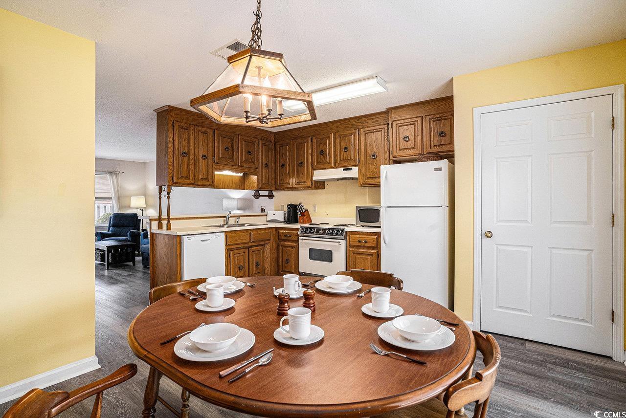 100 Ye Olde Kings Hwy. Property Photo 8