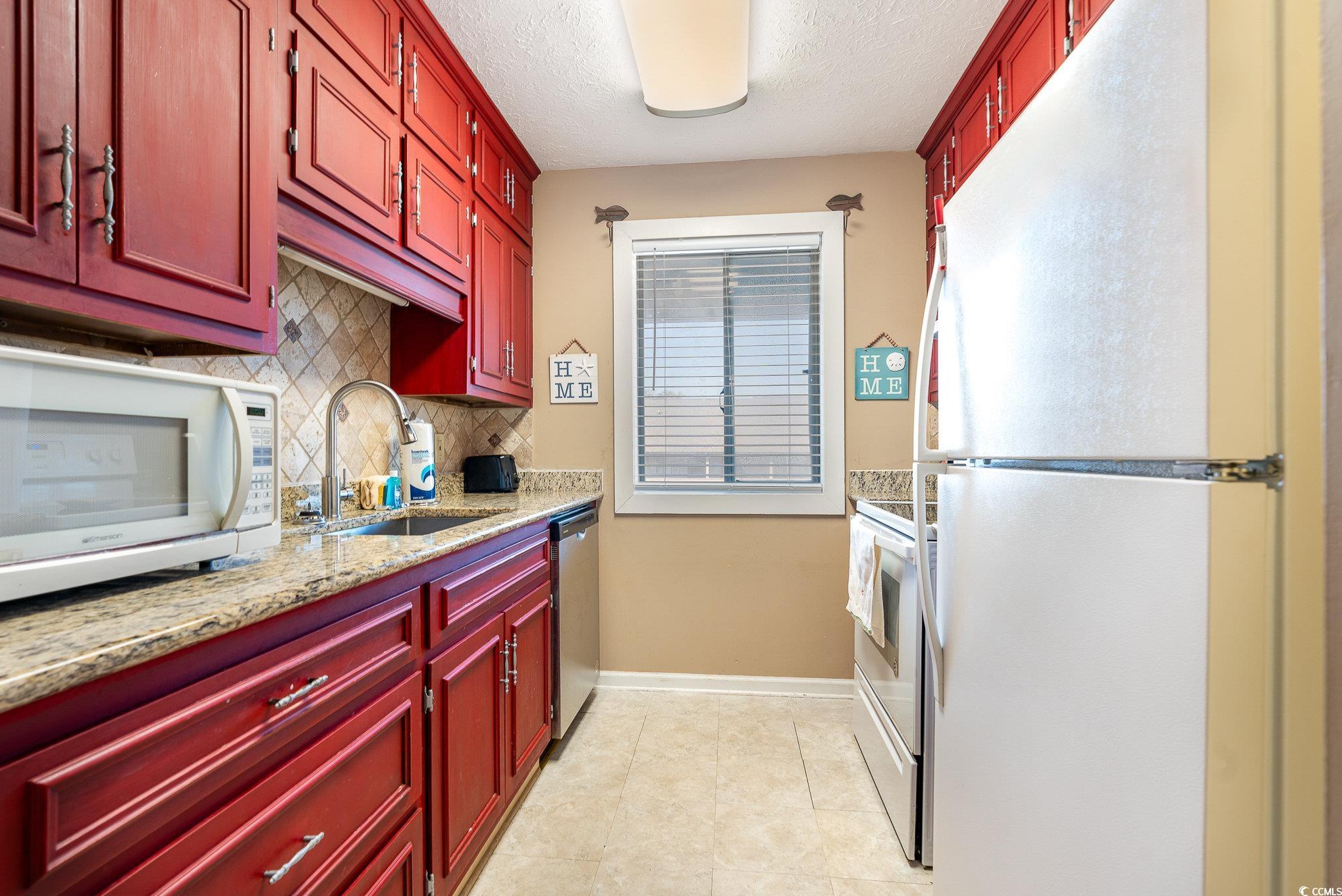 9621 Shore Dr. Property Photo 13