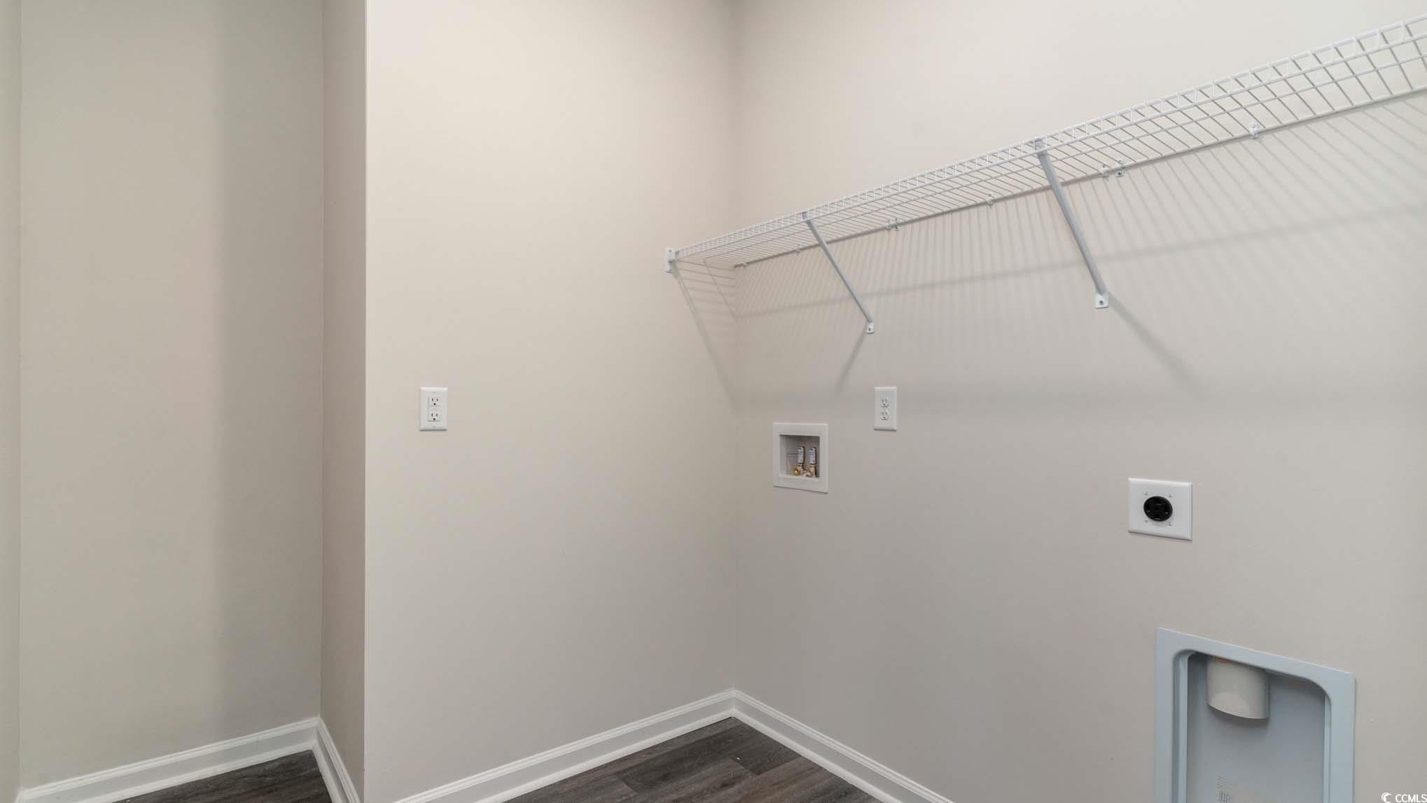 2718 Riverboat Way Property Photo 17