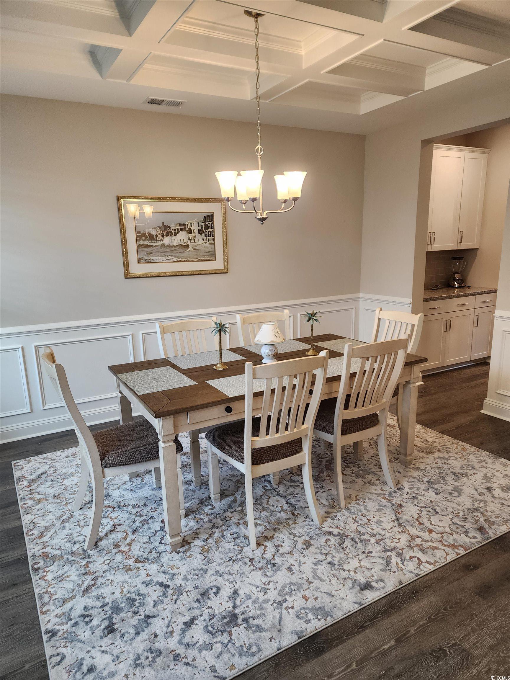 345 Mikita Dr. Property Photo 4