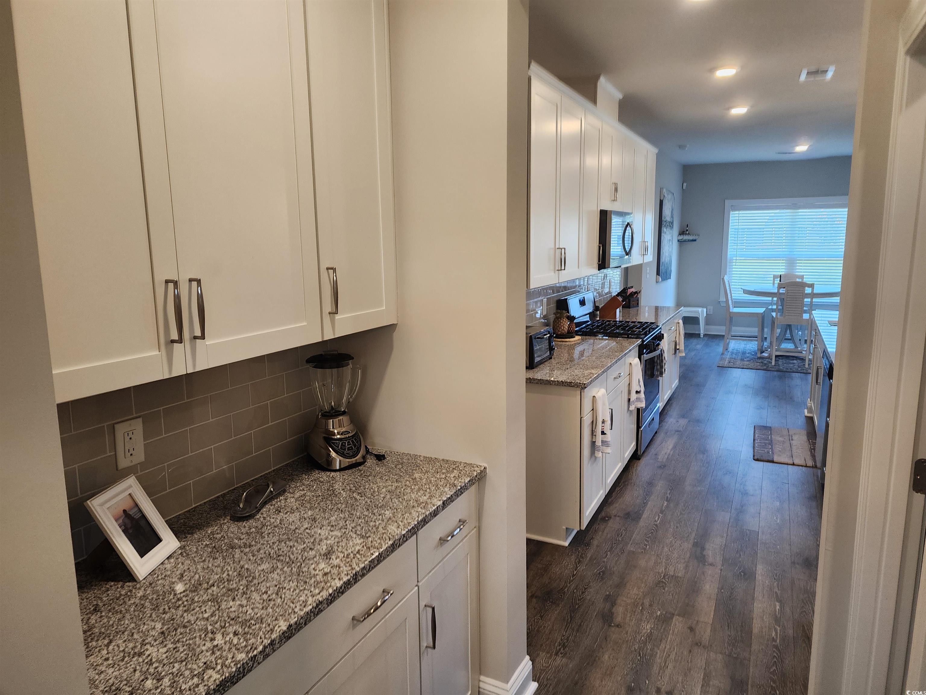 345 Mikita Dr. Property Photo 8