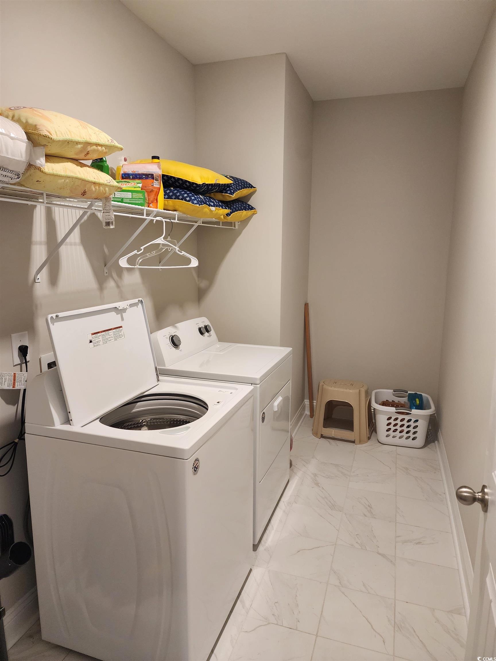 345 Mikita Dr. Property Photo 24