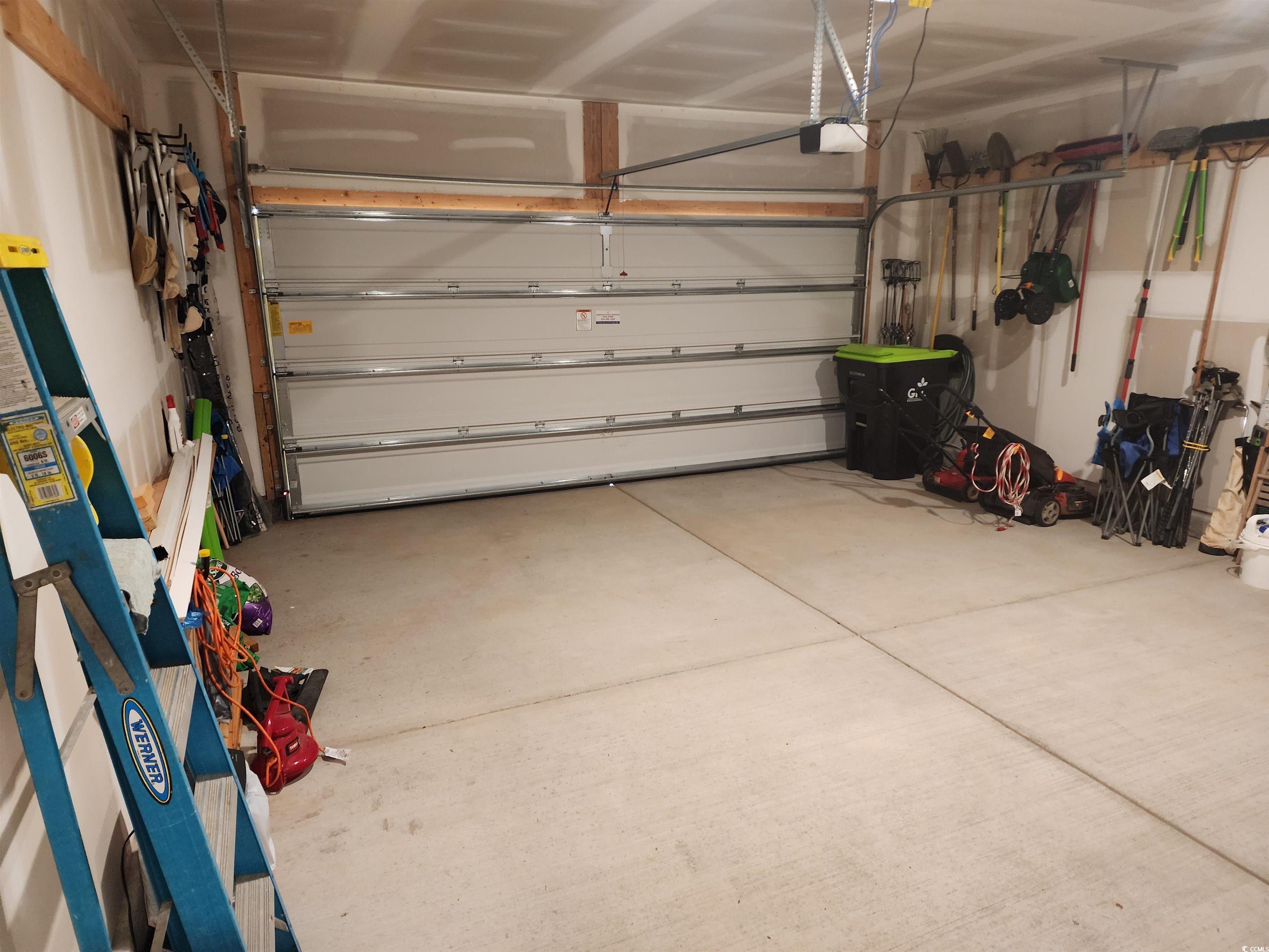 345 Mikita Dr. Property Photo 25