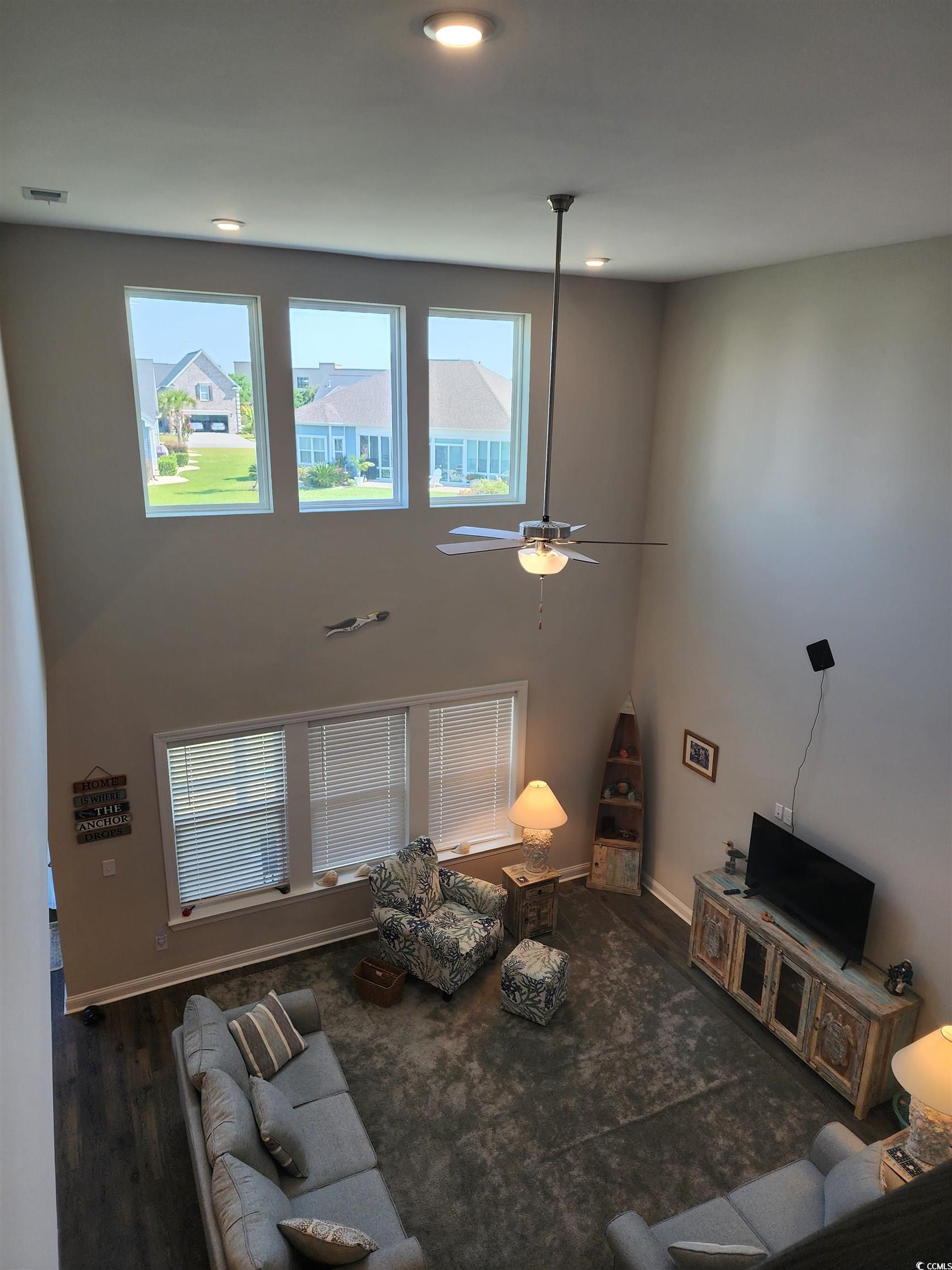 345 Mikita Dr. Property Photo 28