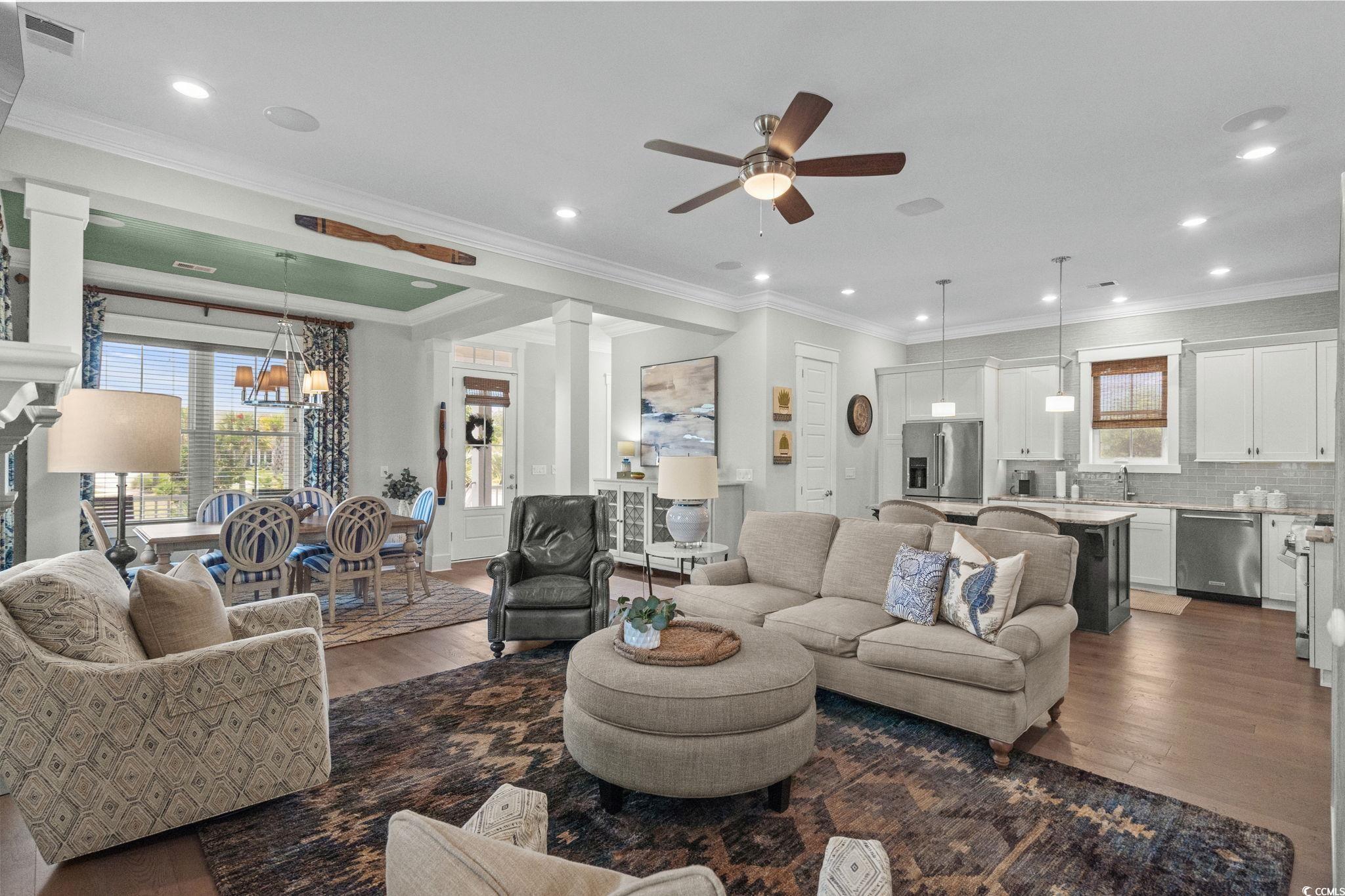 8245 Sandlapper Way Property Photo 10