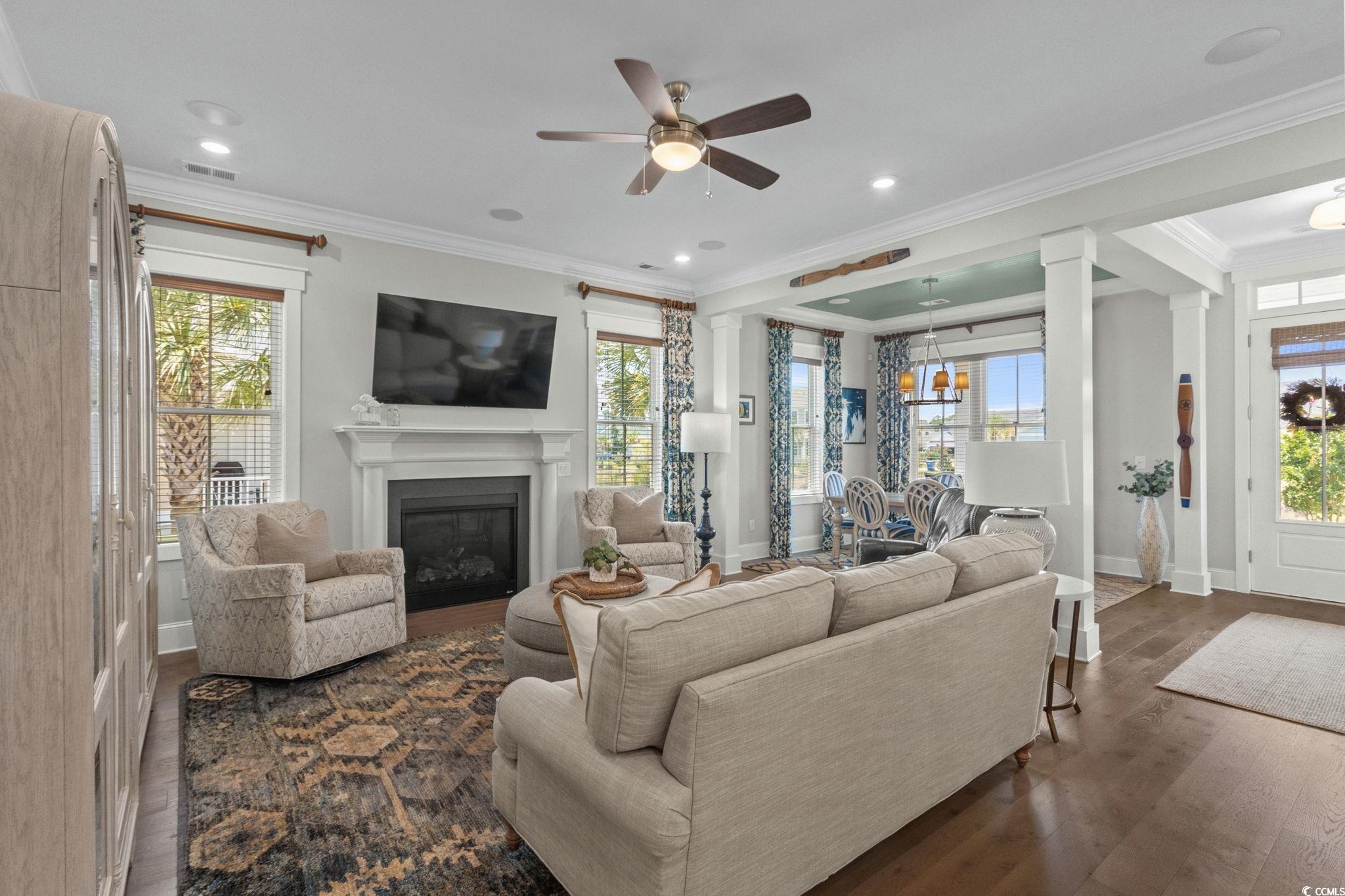 8245 Sandlapper Way Property Photo 13