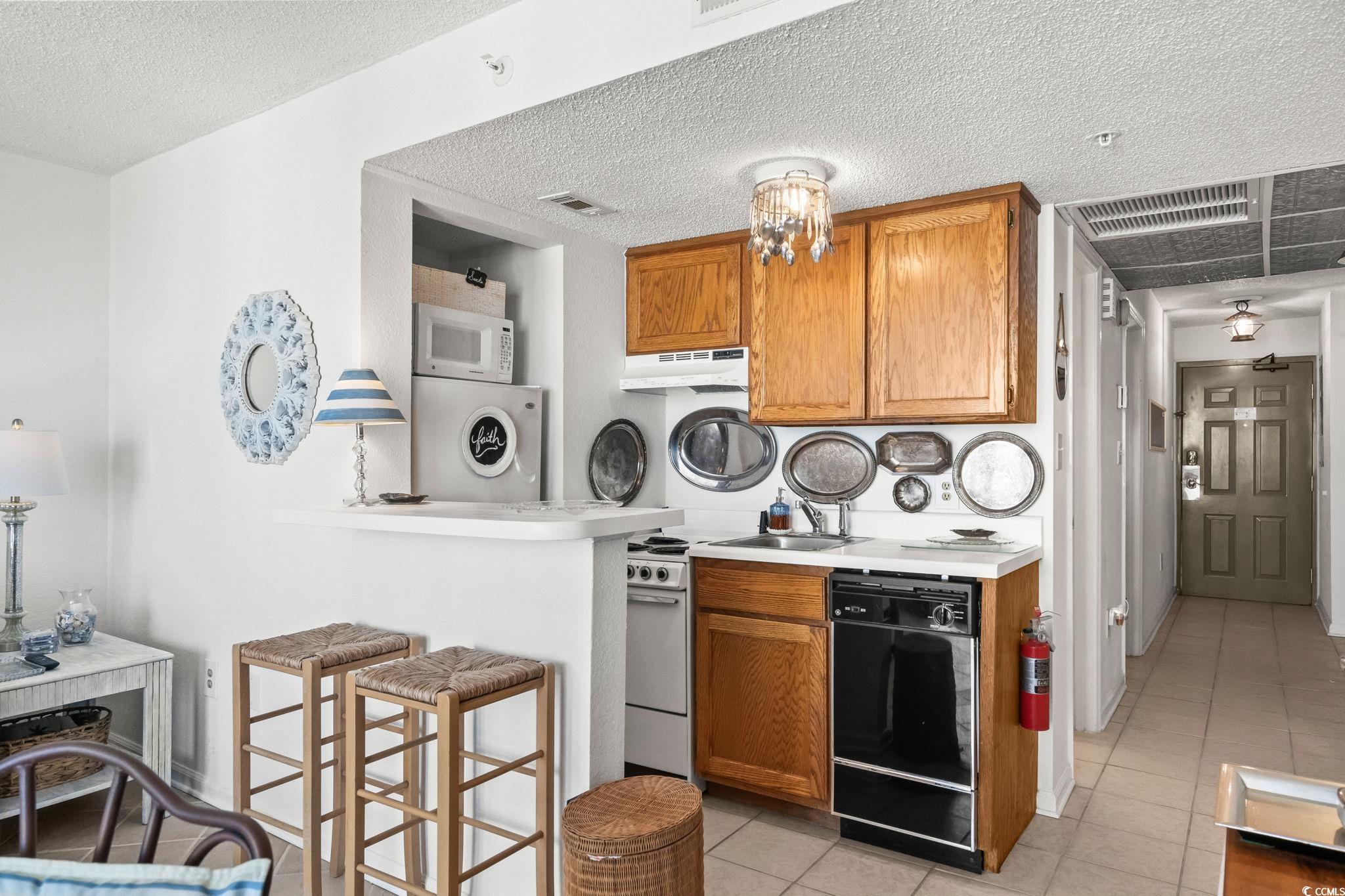 2310 N Ocean Blvd. Property Photo 5