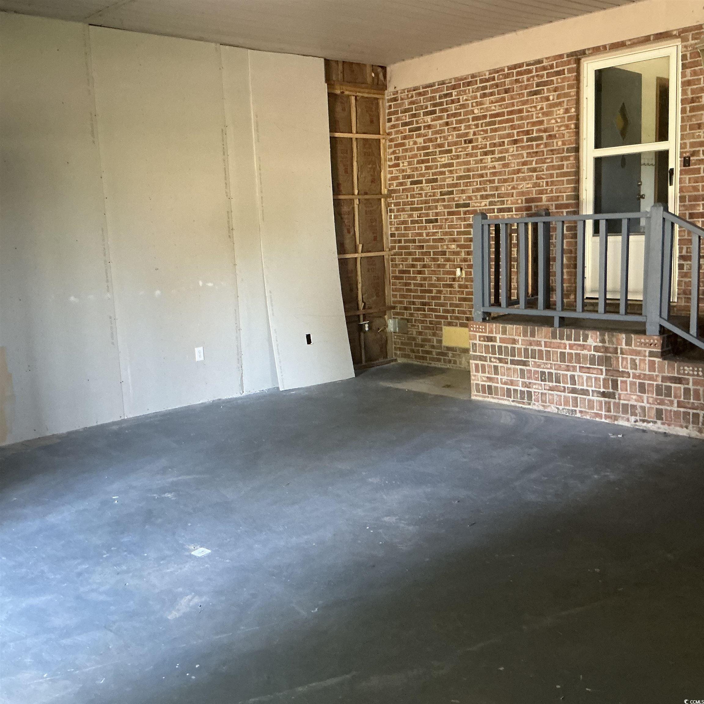 807 E Wilson St. Property Photo 21