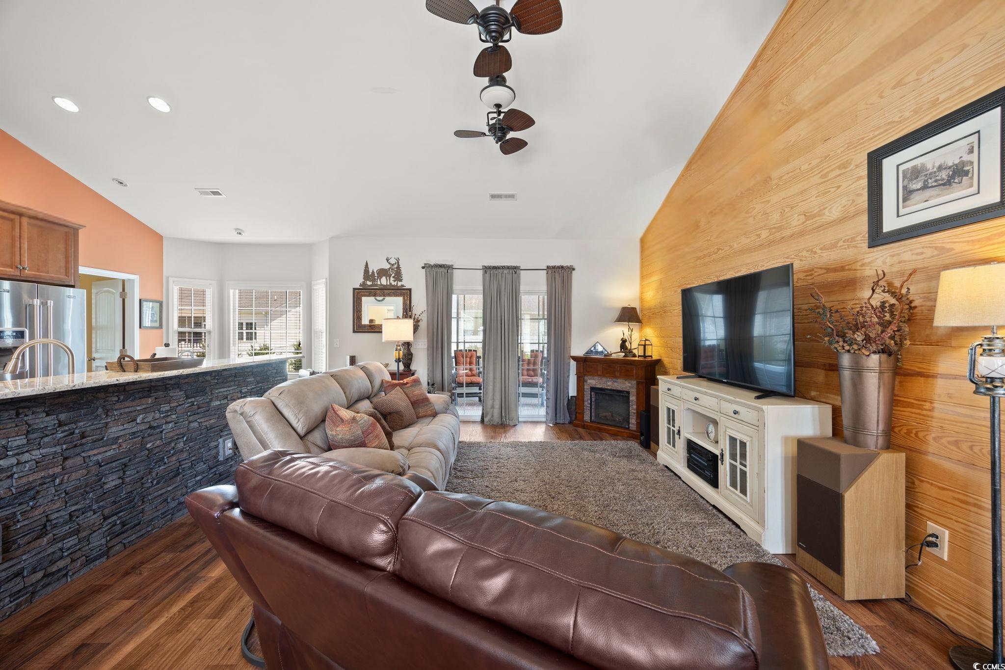 709 Bull Farm Ct. Property Photo 14