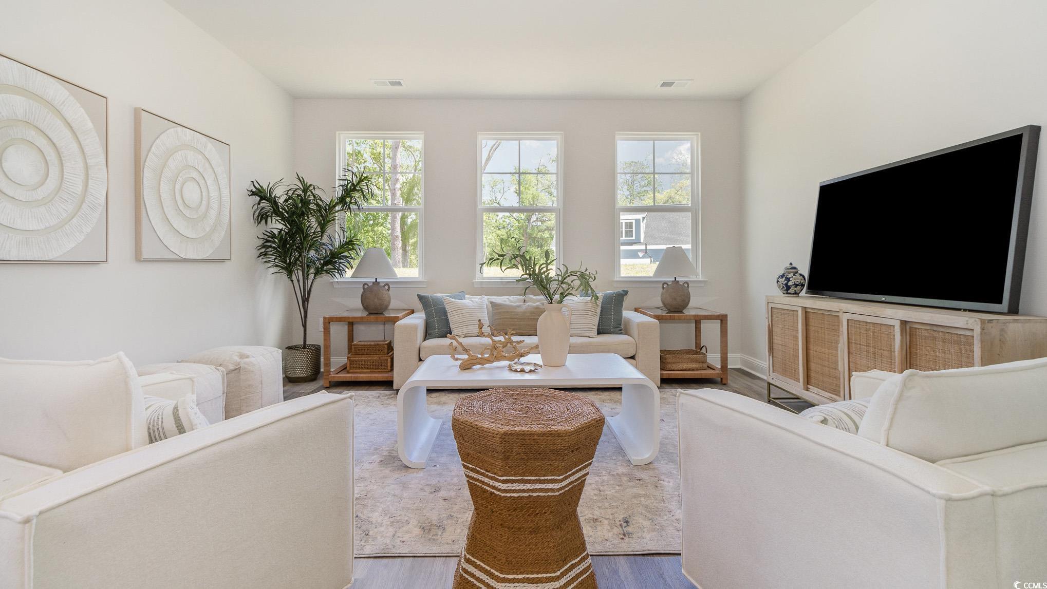 166 Bantry Ln. Property Photo 4