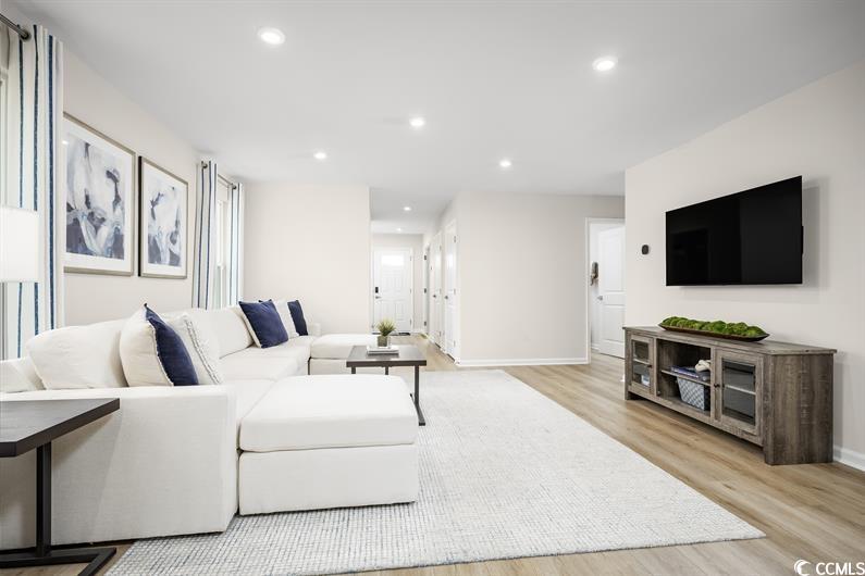 435 Myrtle Meadows Dr Property Photo 4