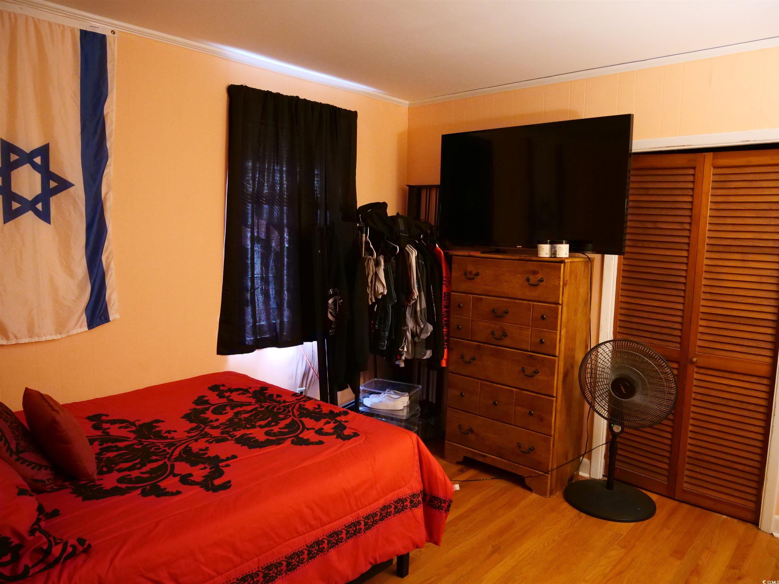 1713 Oak St. Property Photo 12