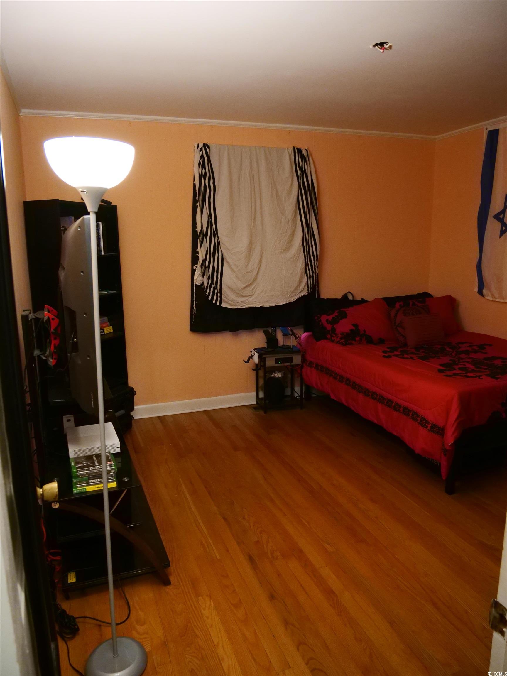 1713 Oak St. Property Photo 14