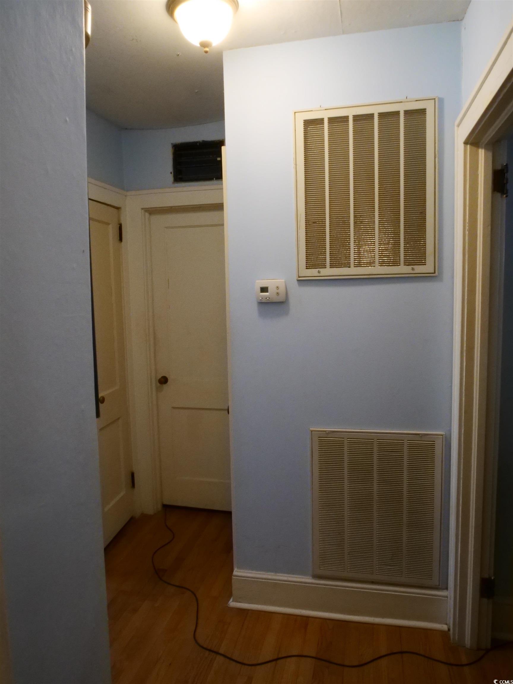 1713 Oak St. Property Photo 16