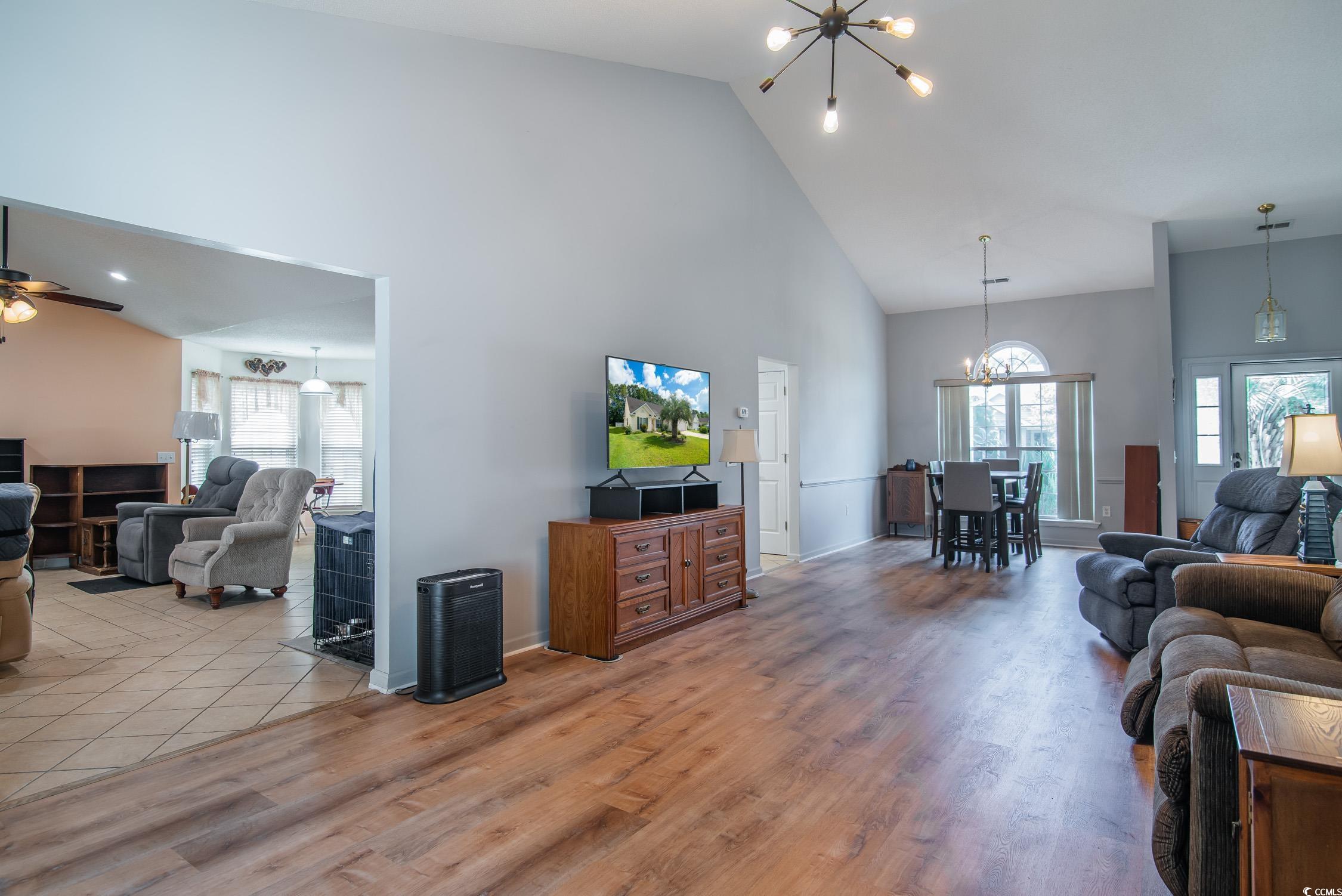 1052 Vestry Dr. Property Photo 9