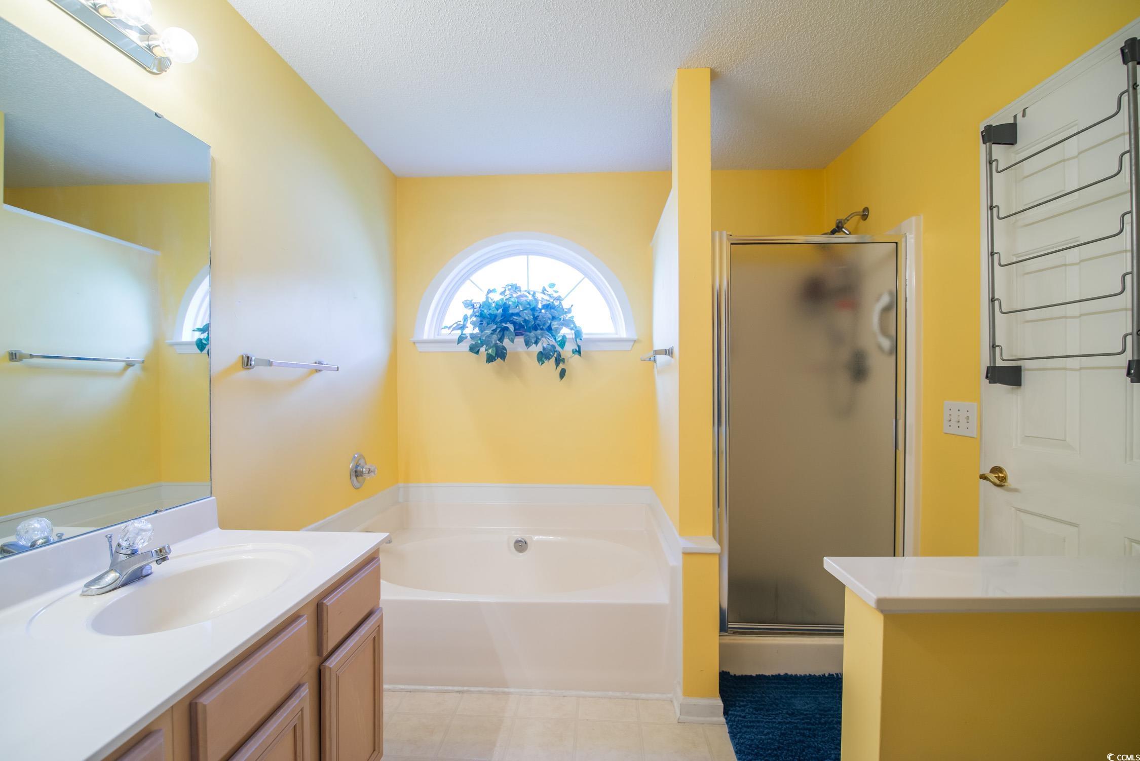 1052 Vestry Dr. Property Photo 12