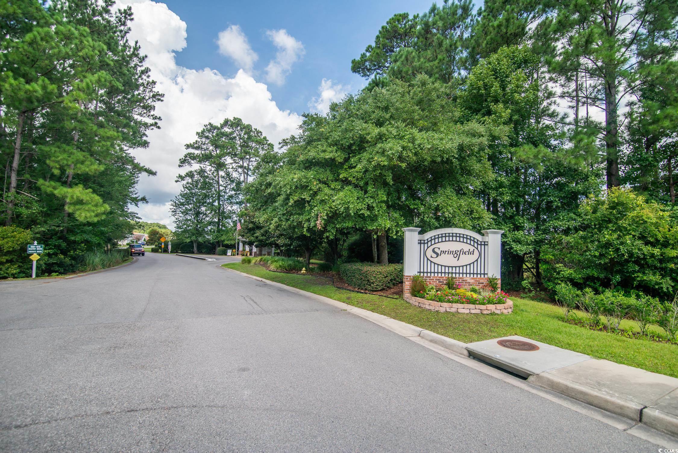 1052 Vestry Dr. Property Photo 37