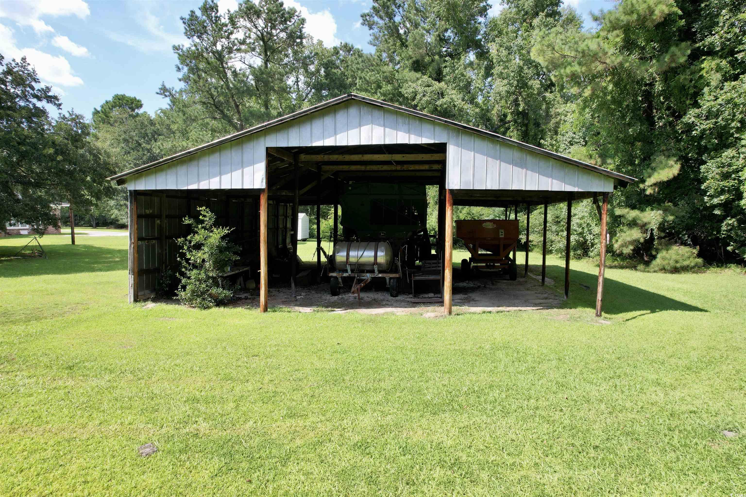 90 Gordon Ave Property Photo 24