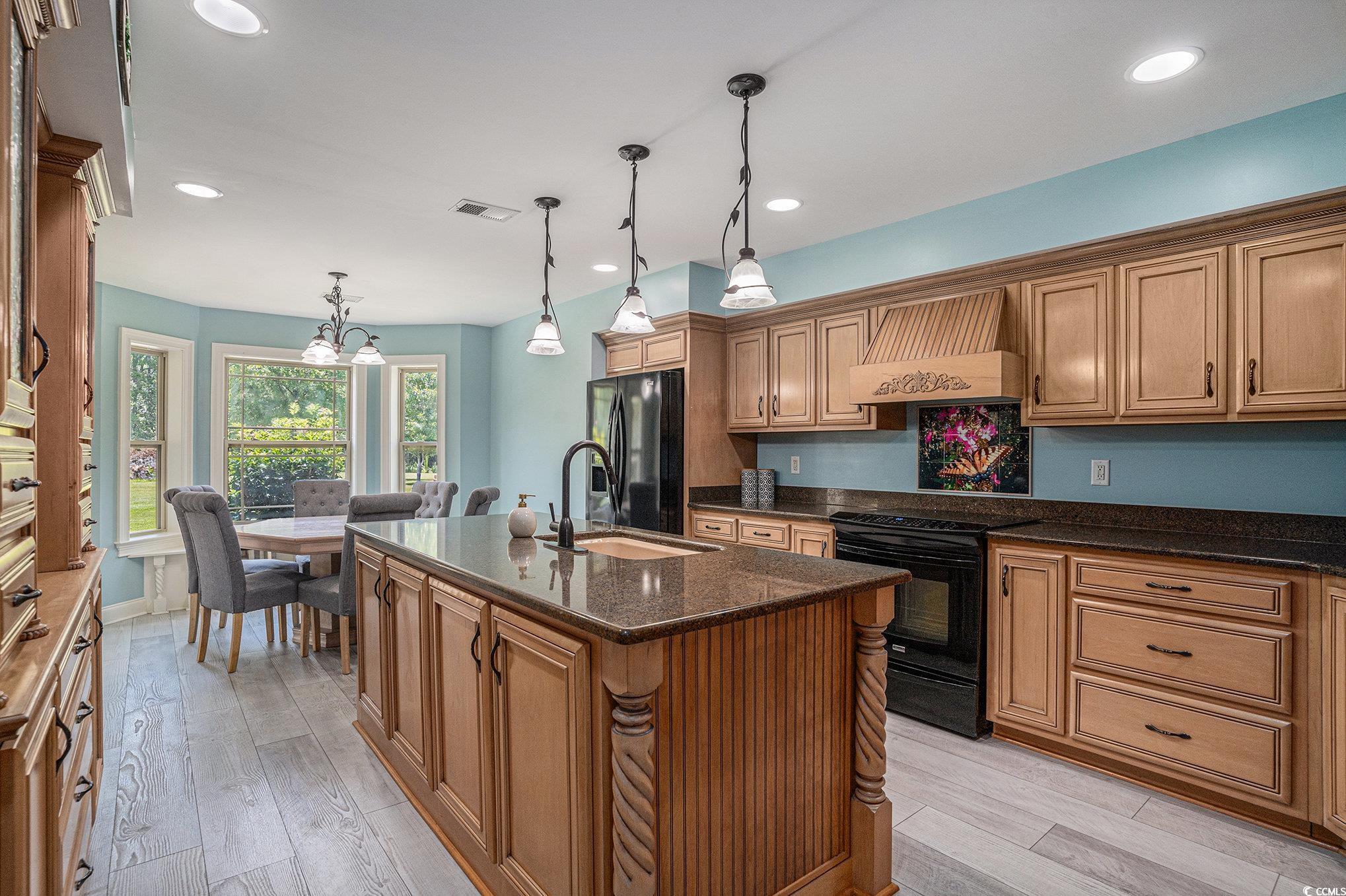 5858 Bluewater Rd. Property Photo 11