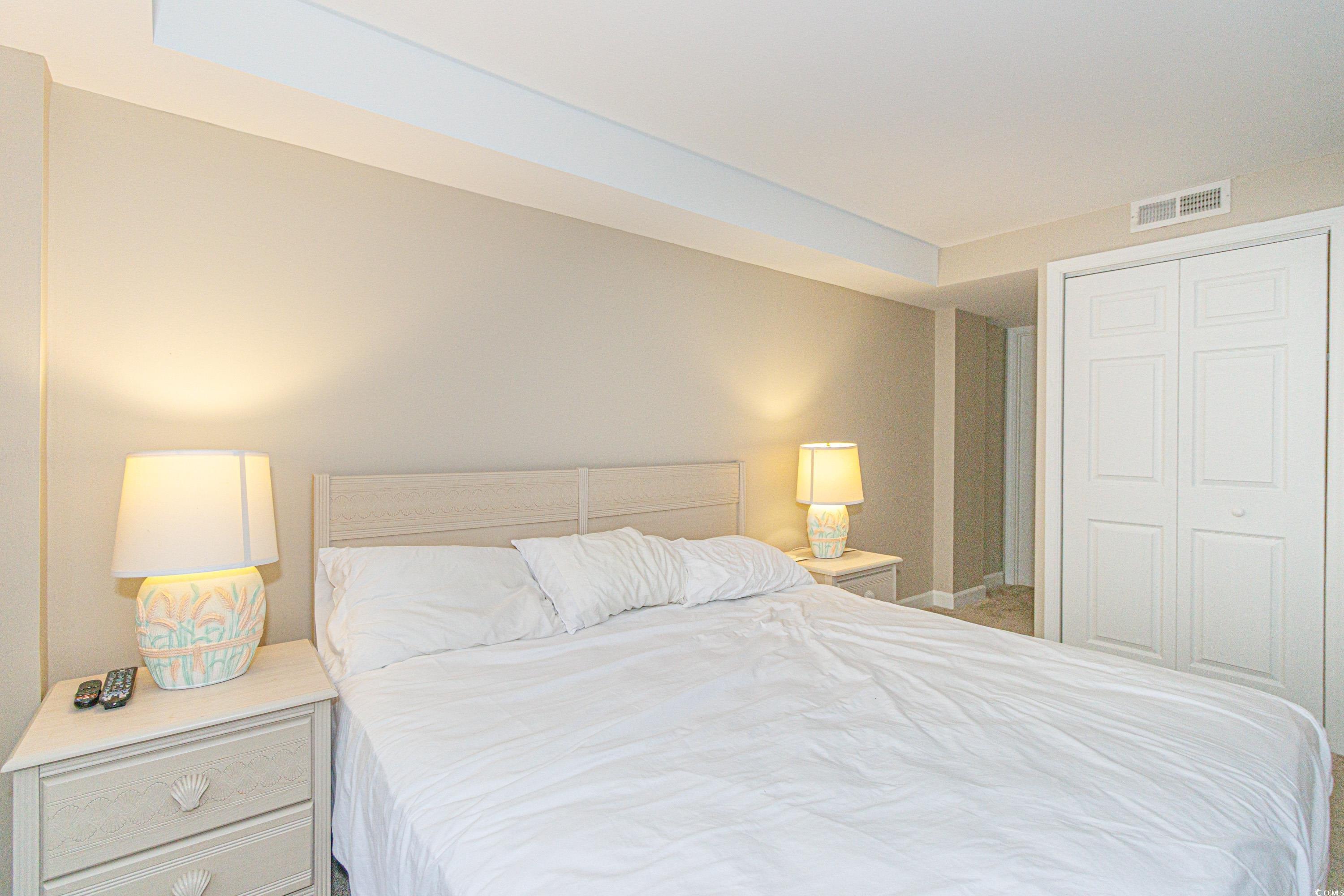 5511 Ocean Blvd. N Property Photo 14