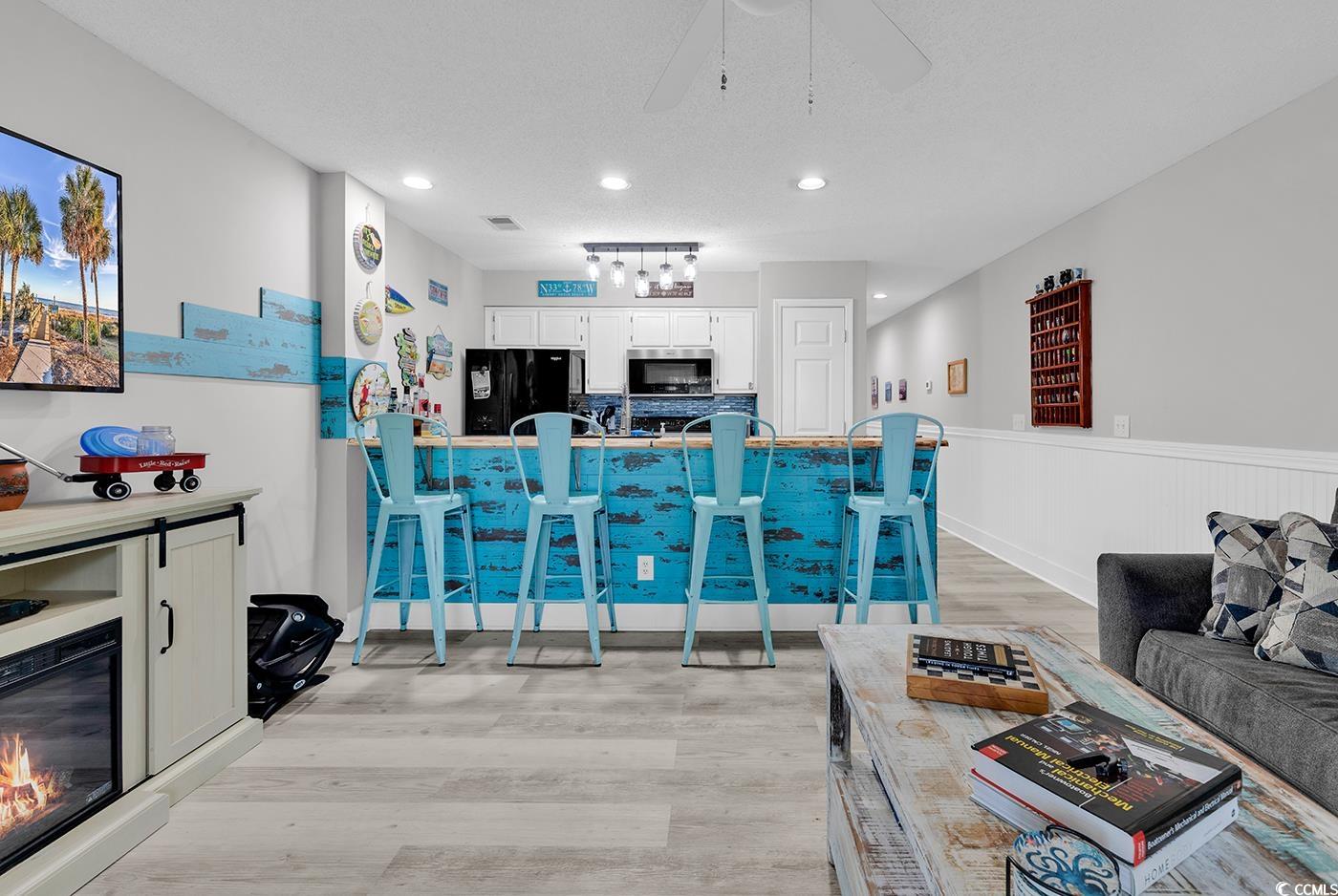 1900 Duffy St. Property Photo 5