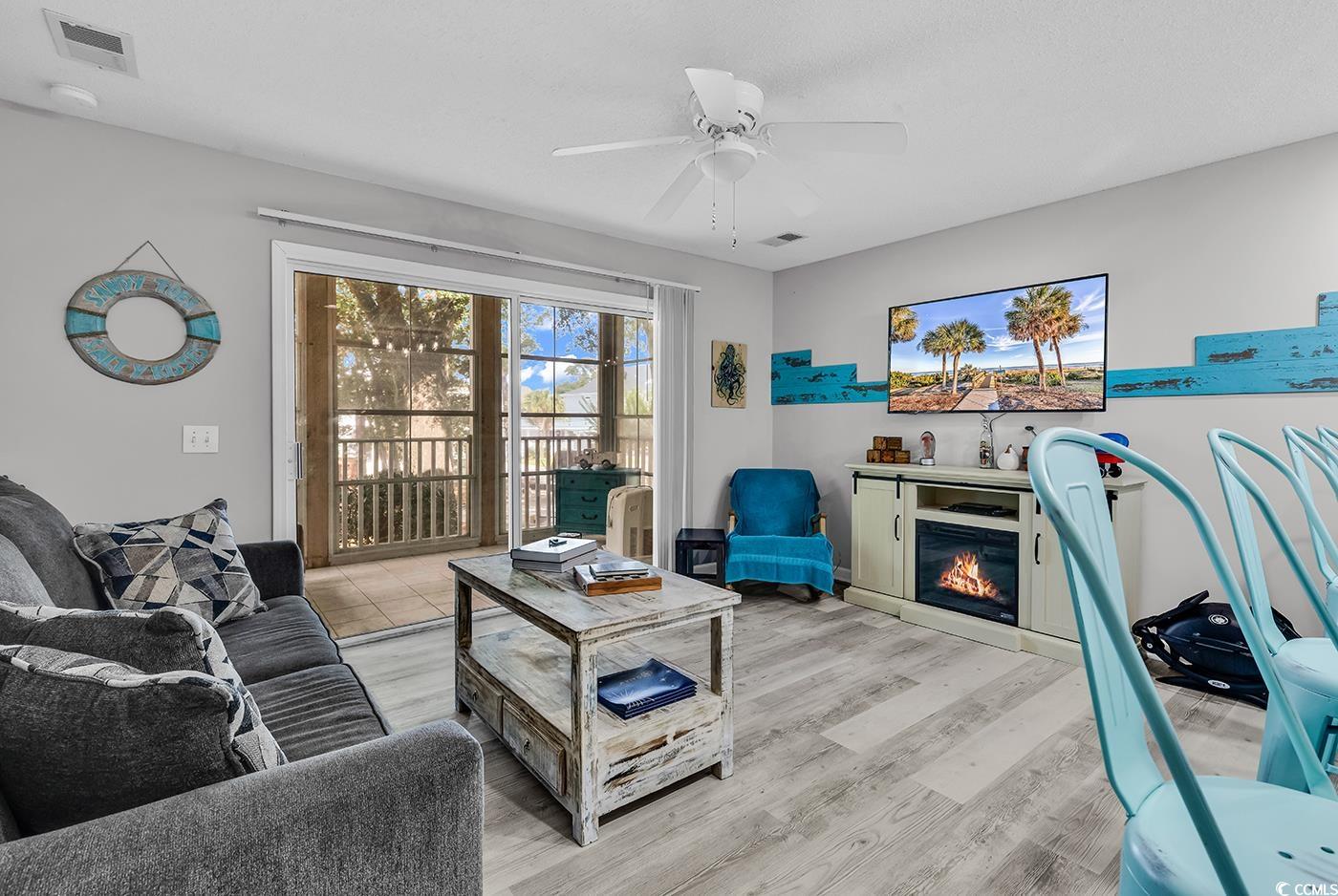 1900 Duffy St. Property Photo 7